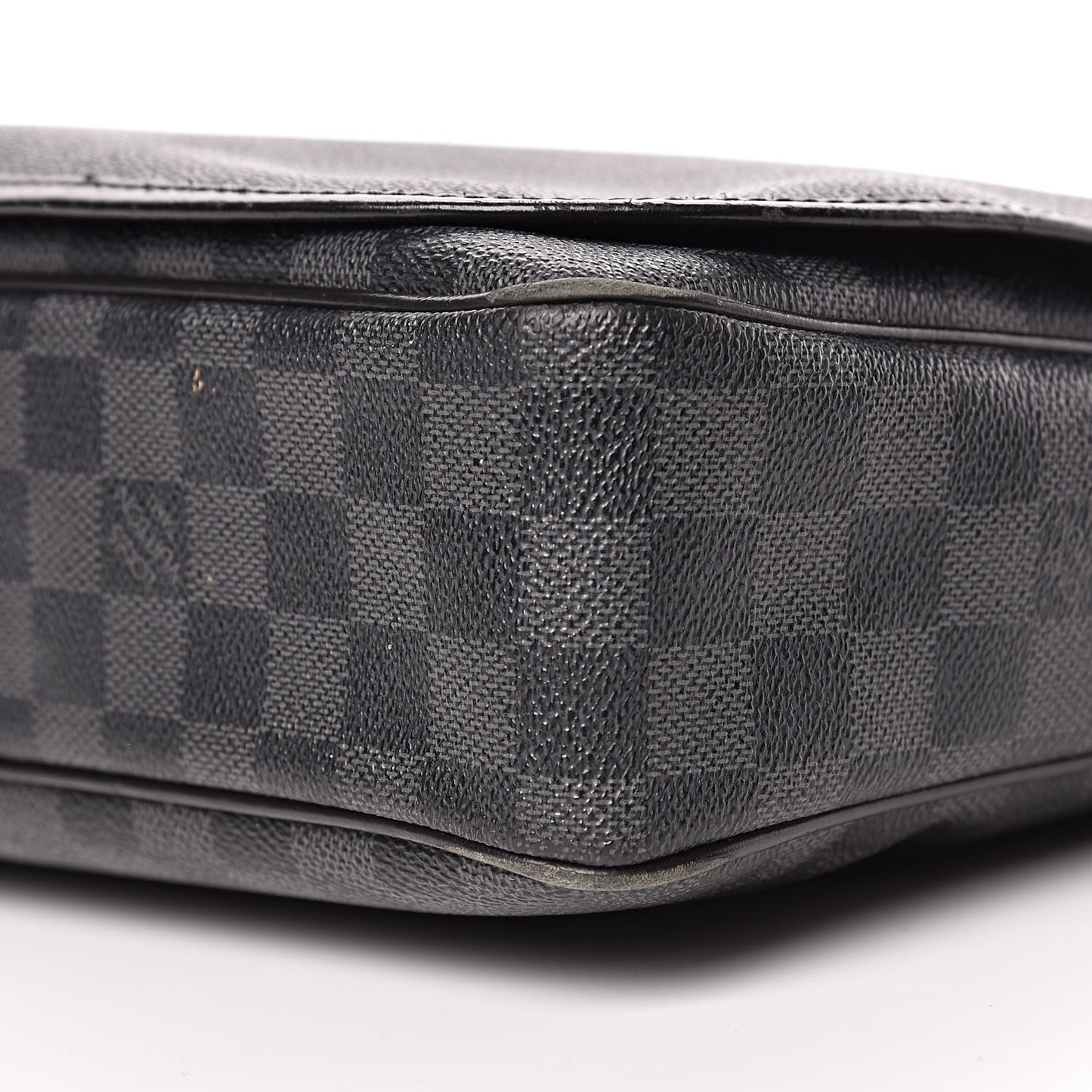 Damier Graphite District GM