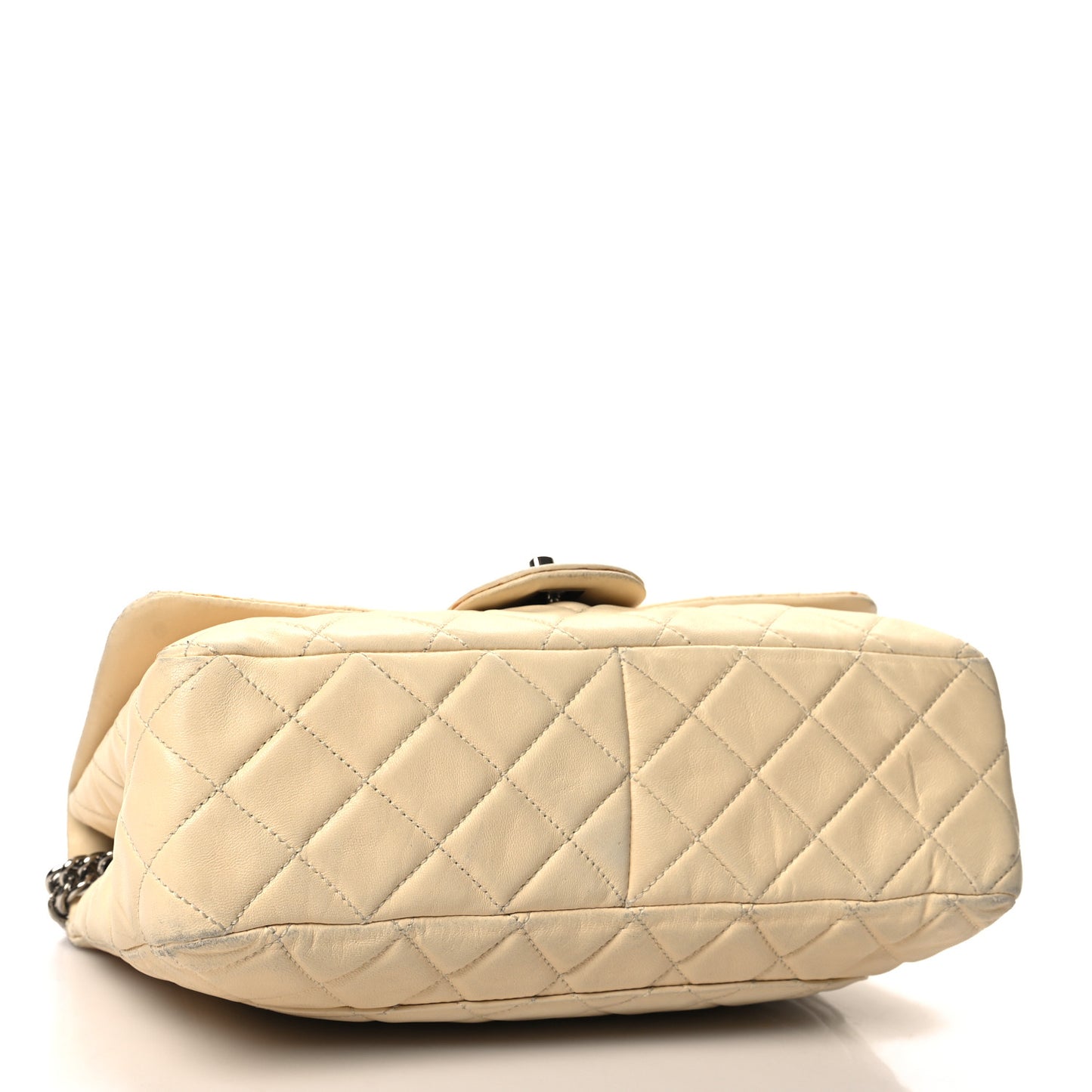 Washed Lambskin Quilted Jumbo Single Flap Bijoux Chain Ivory