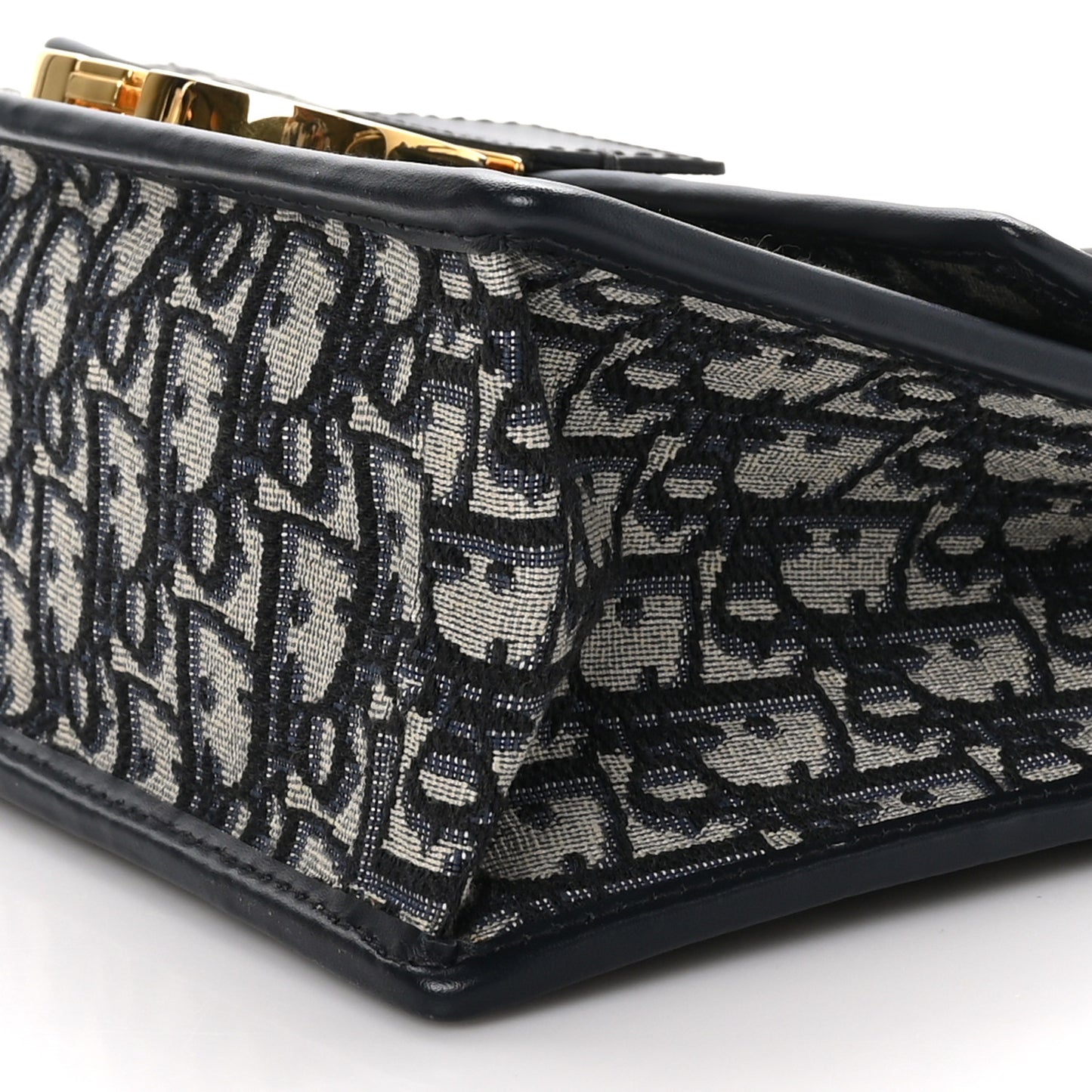 Oblique 30 Montaigne Chain Flap Bag Rococo Gold