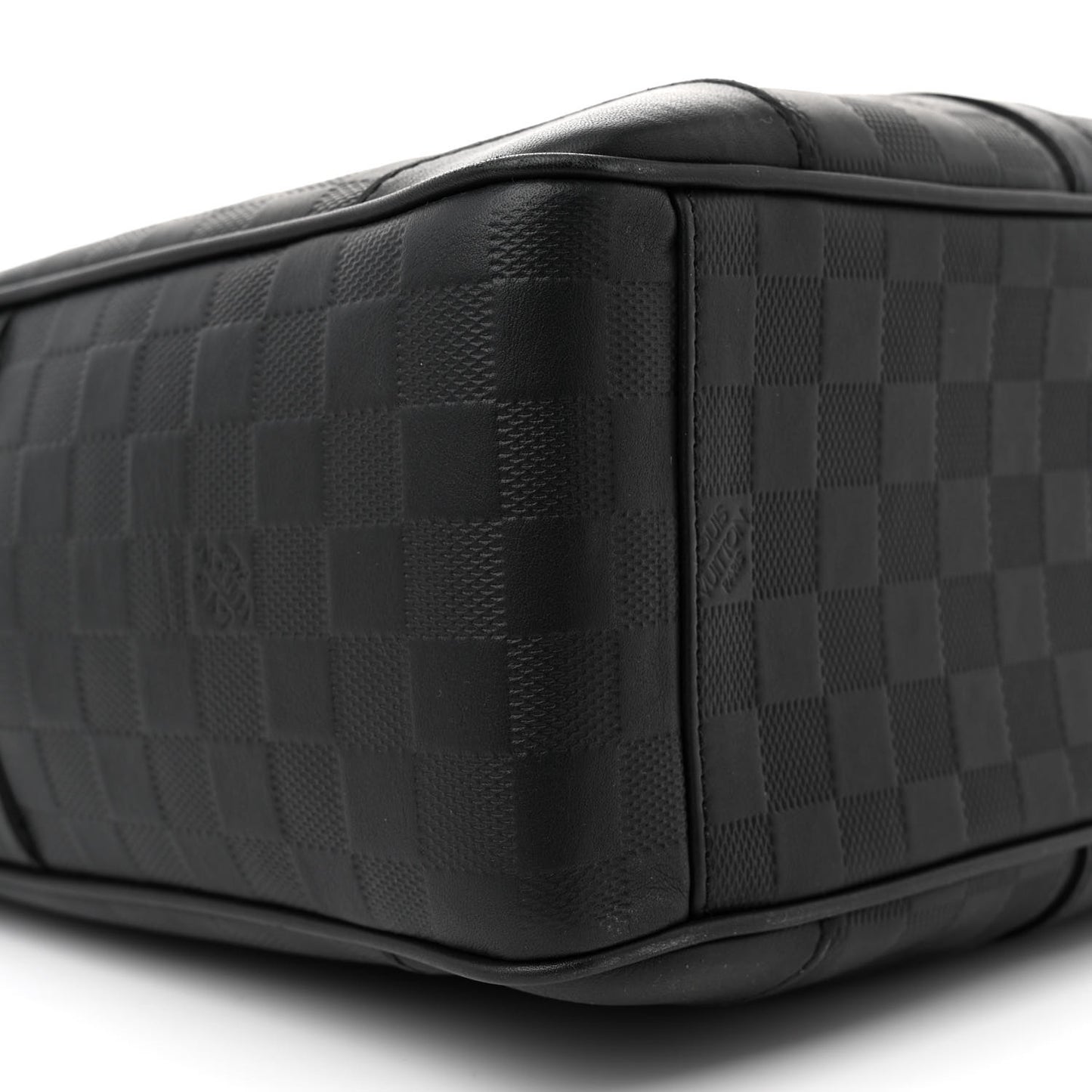 Damier Infini Porte-Documents Voyage GM Onyx