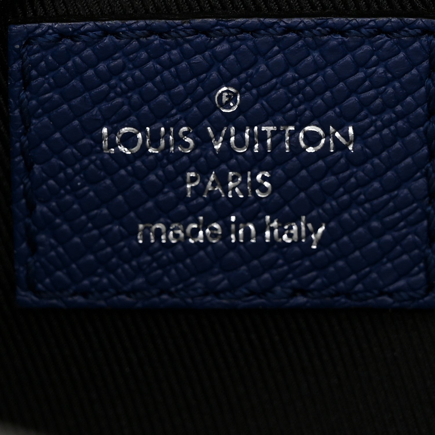 Louis Vuitton Taiga Monogram Outdoor Messenger Cobalt 7 of 11