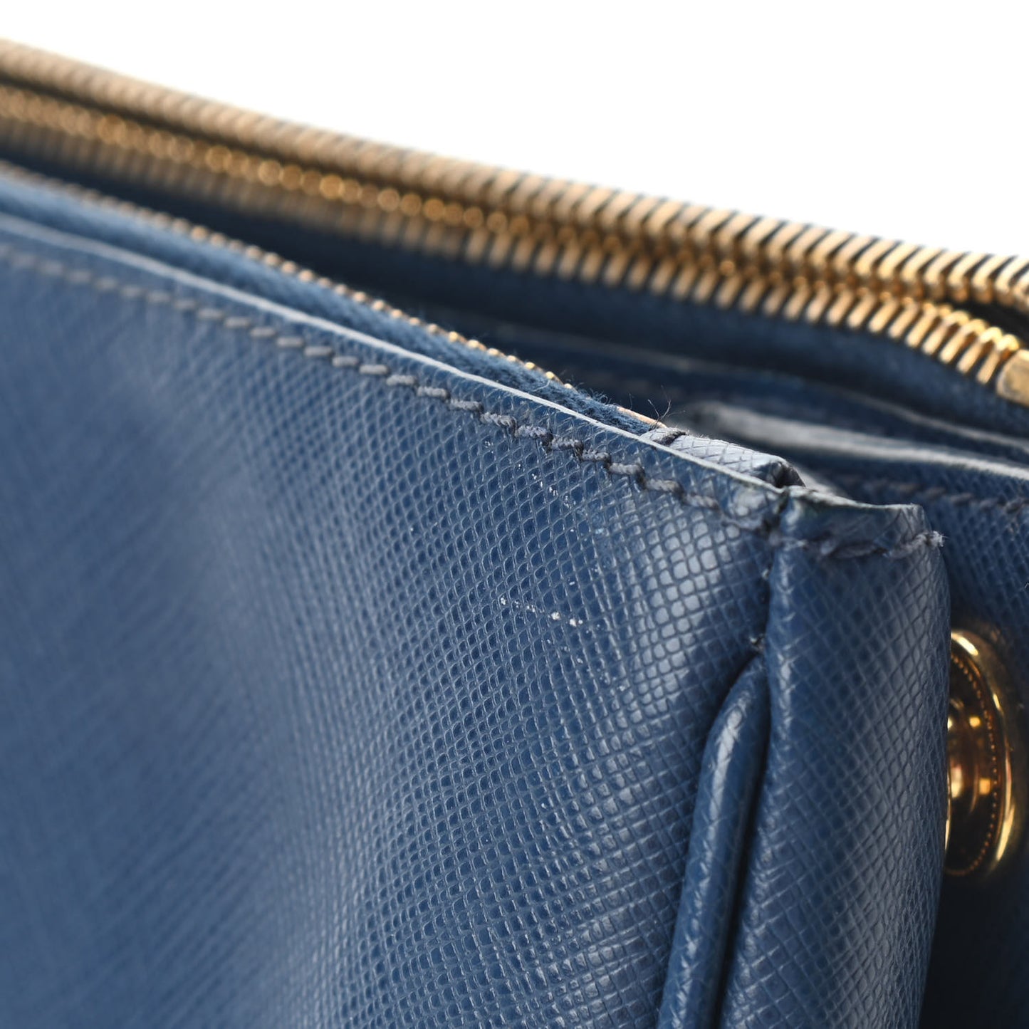 Saffiano Lux Medium Tote Bluette