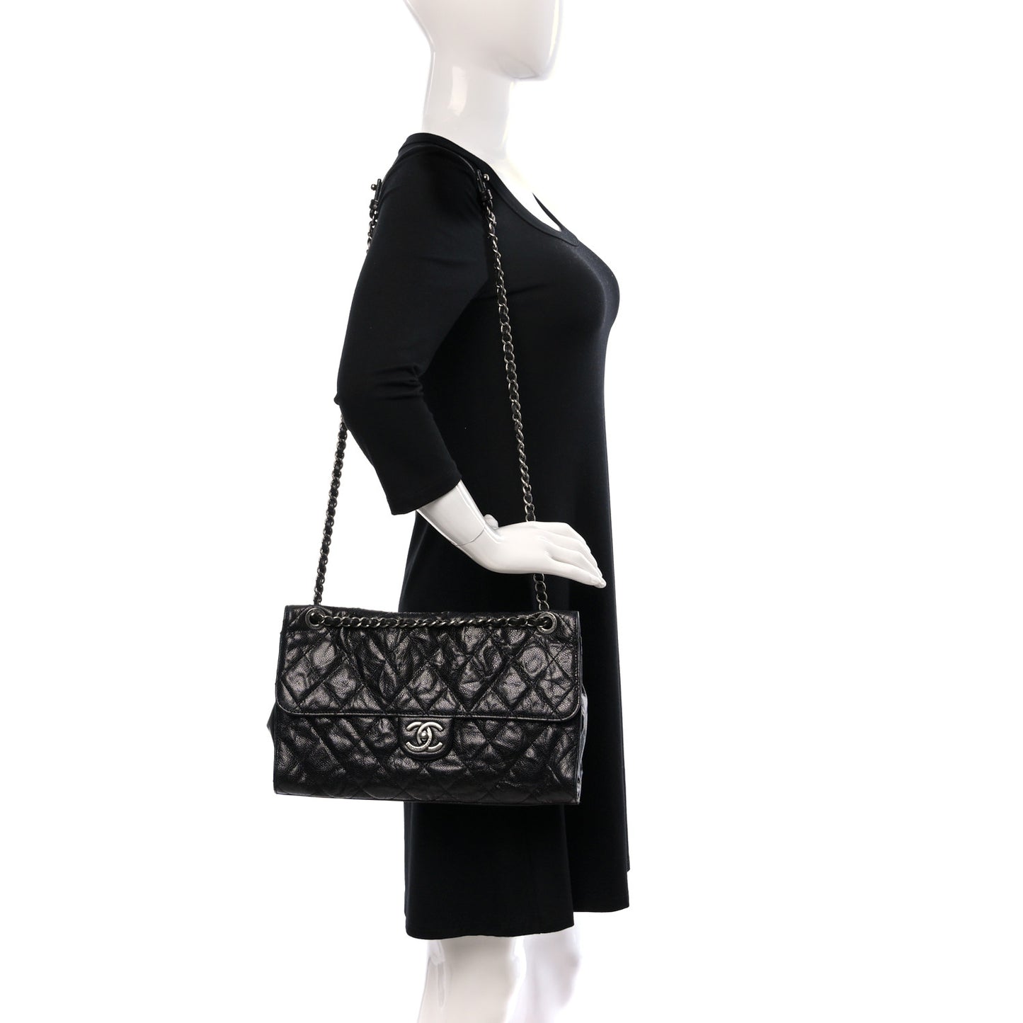 Crumpled Grained Calfskin Jumbo CC Crave Flap Black