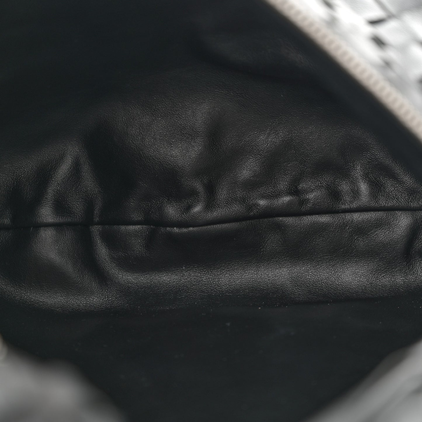 Nappa Intrecciato Teen Jodie Hobo Black