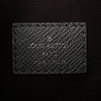 Louis Vuitton Taiga Sasha Messenger Glacier 6 of 11