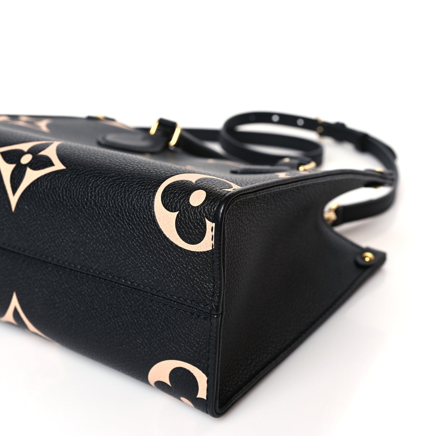 Empreinte Monogram Giant Onthego PM Black Beige
