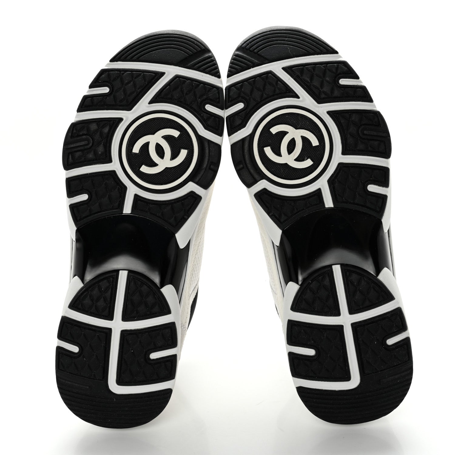 Chanel Mesh Suede Calfskin Grained Calfskin Womens CC Sneakers 38 White Black 5 of 12
