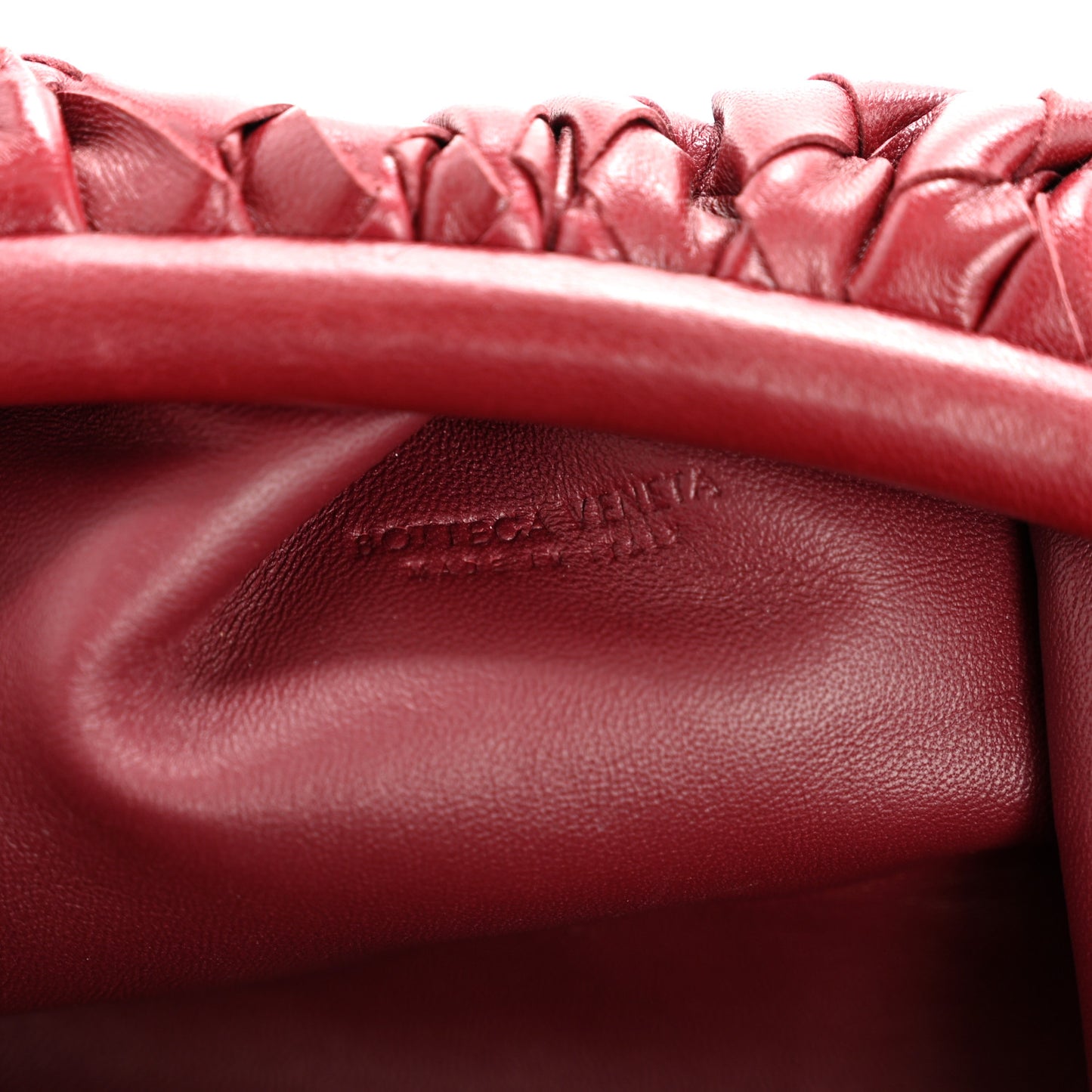 Nappa Intrecciato The Mini Pouch Bordeaux