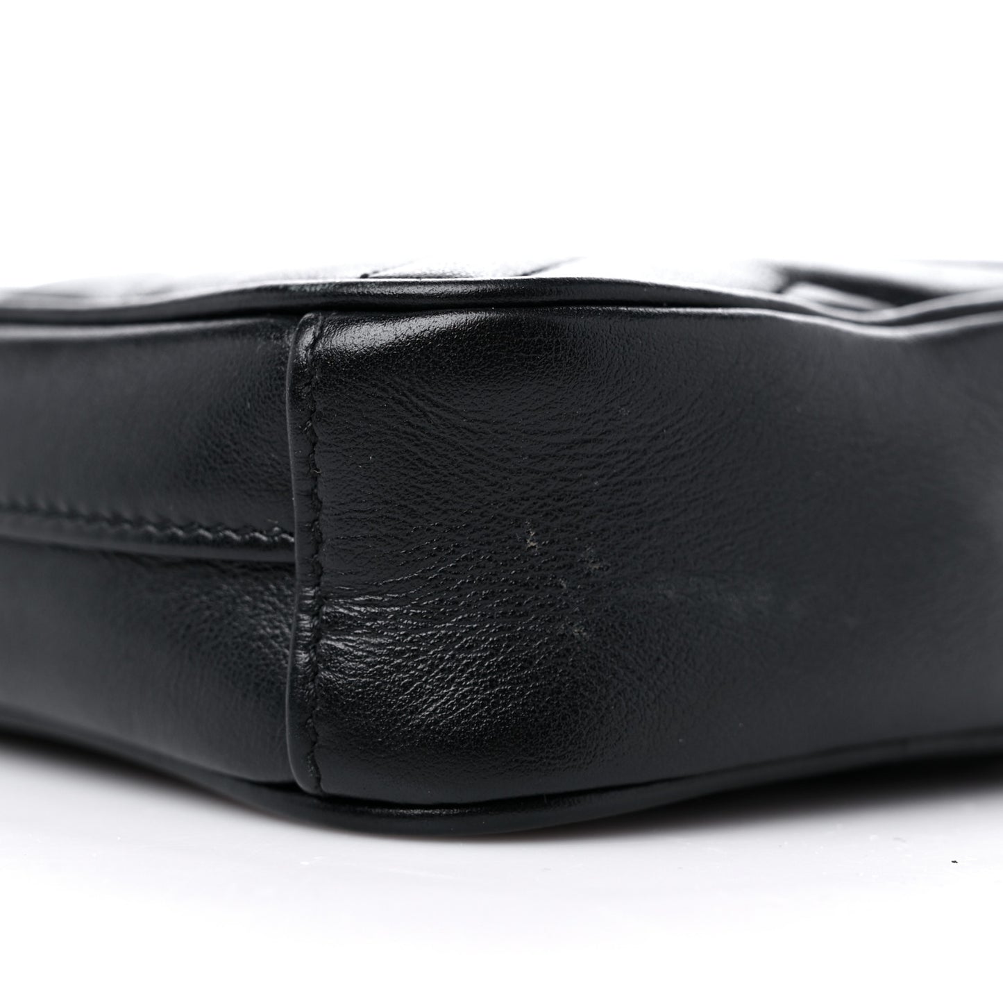 Calfskin Matelasse Mini GG Marmont Crossbody Bag Black