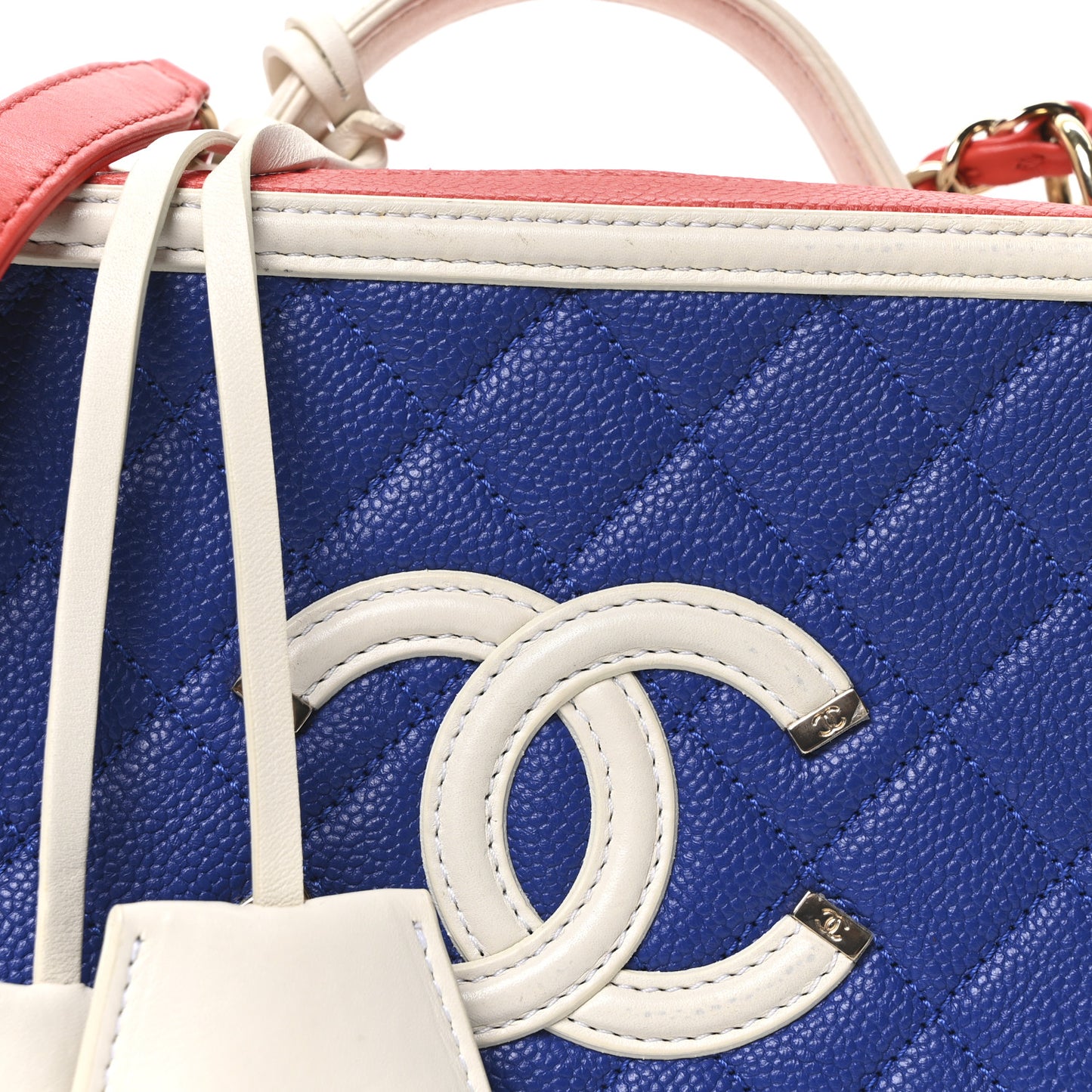 Caviar Quilted Medium CC Filigree Vanity Case Blue White Red
