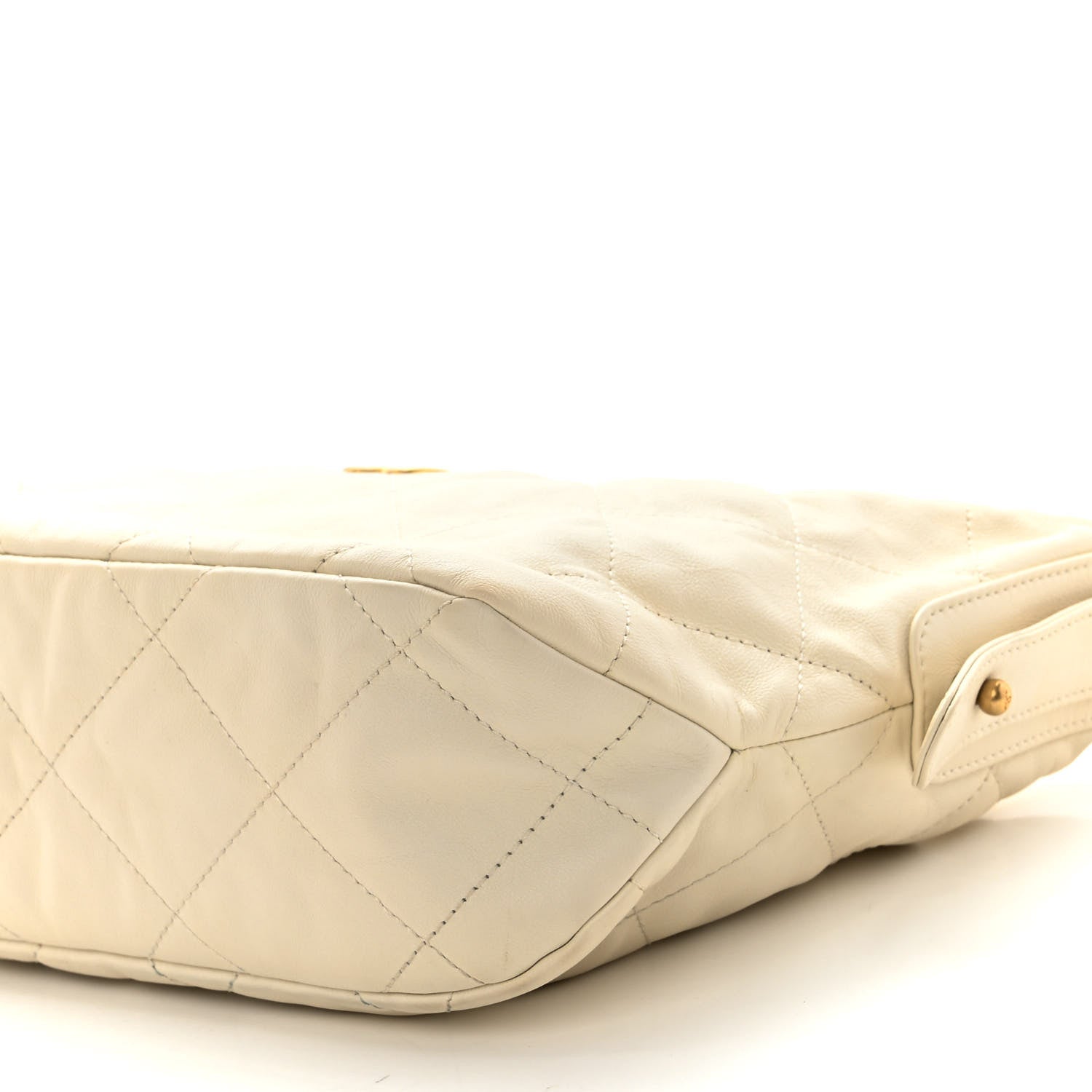 Chanel Calfskin Quilted Daily Hobo White 10 of 10