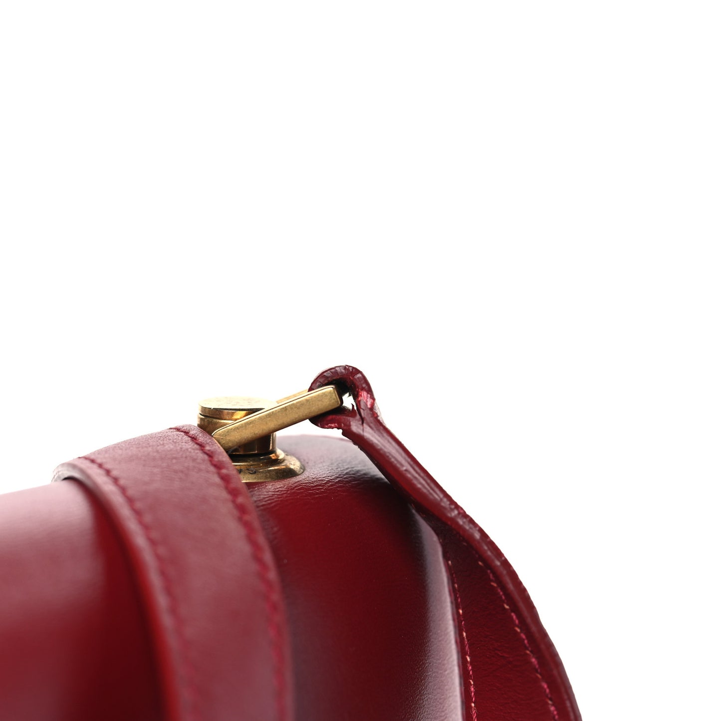 Box Calfskin Le Carre Satchel Opyum Red