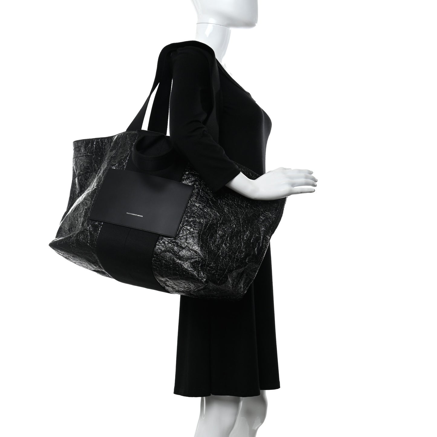 Crackled Coated Canvas Extra Large AW Logo Tote Black