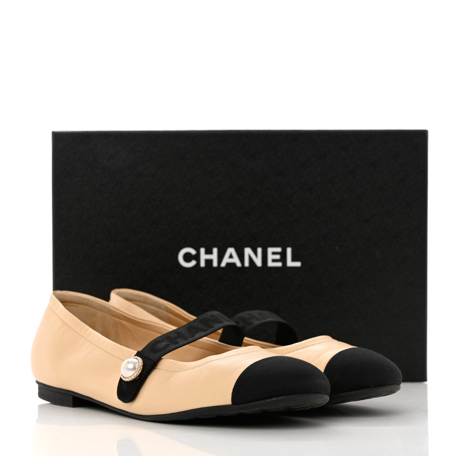 Chanel Lambskin Grosgrain Pearl Cap Toe Ballerina Flats 40 Beige Black 11 of 11