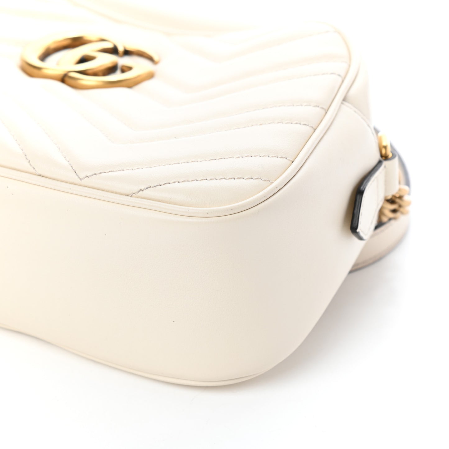 Calfskin Matelasse Small GG Marmont Chain Shoulder Bag White