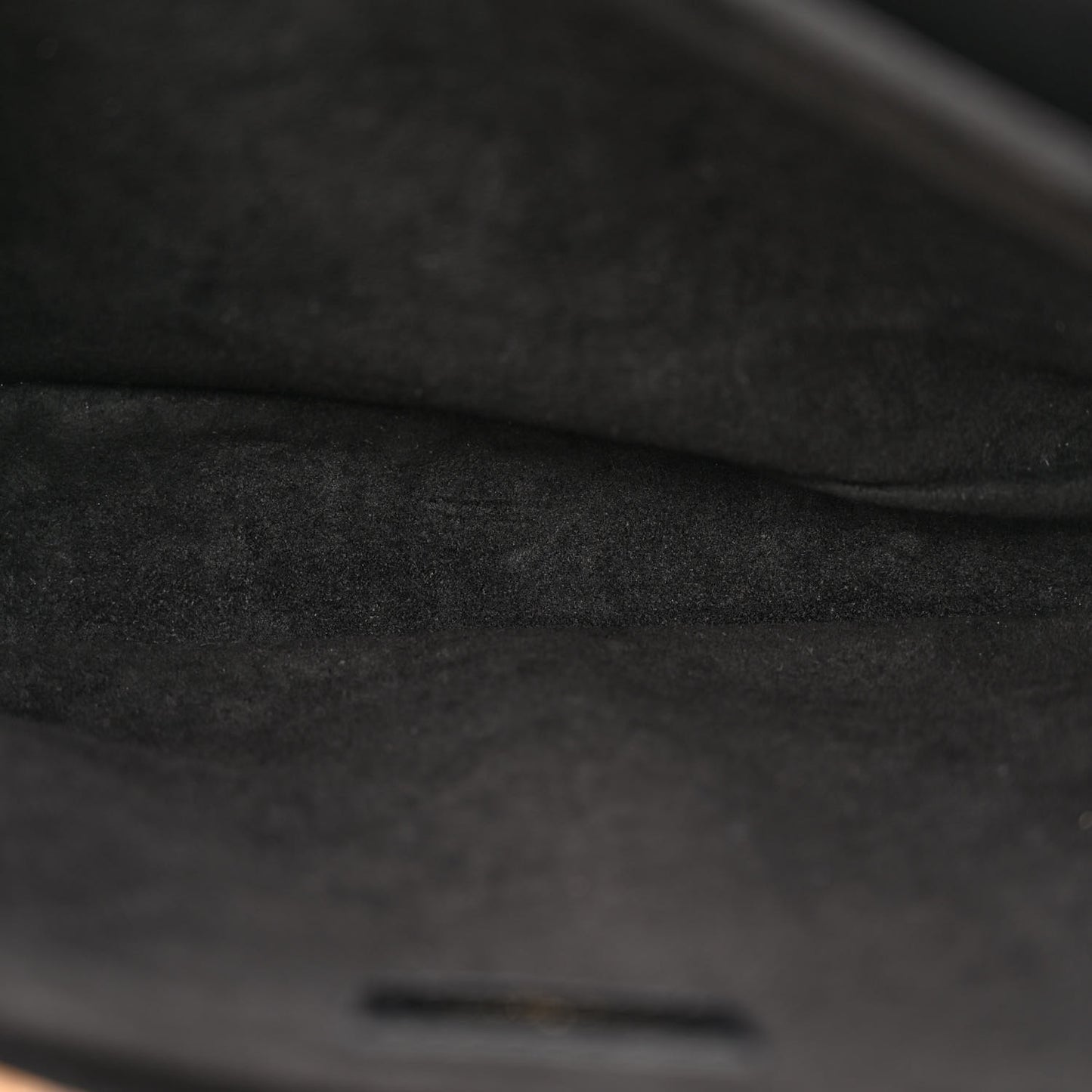Reverse Monogram Pochette Metis