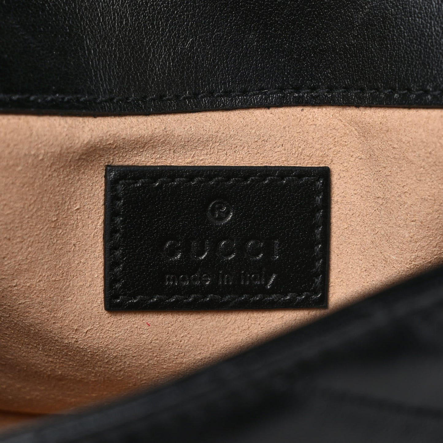 Calfskin Matelasse Monochrome GG Marmont Chain Belt Bag Black