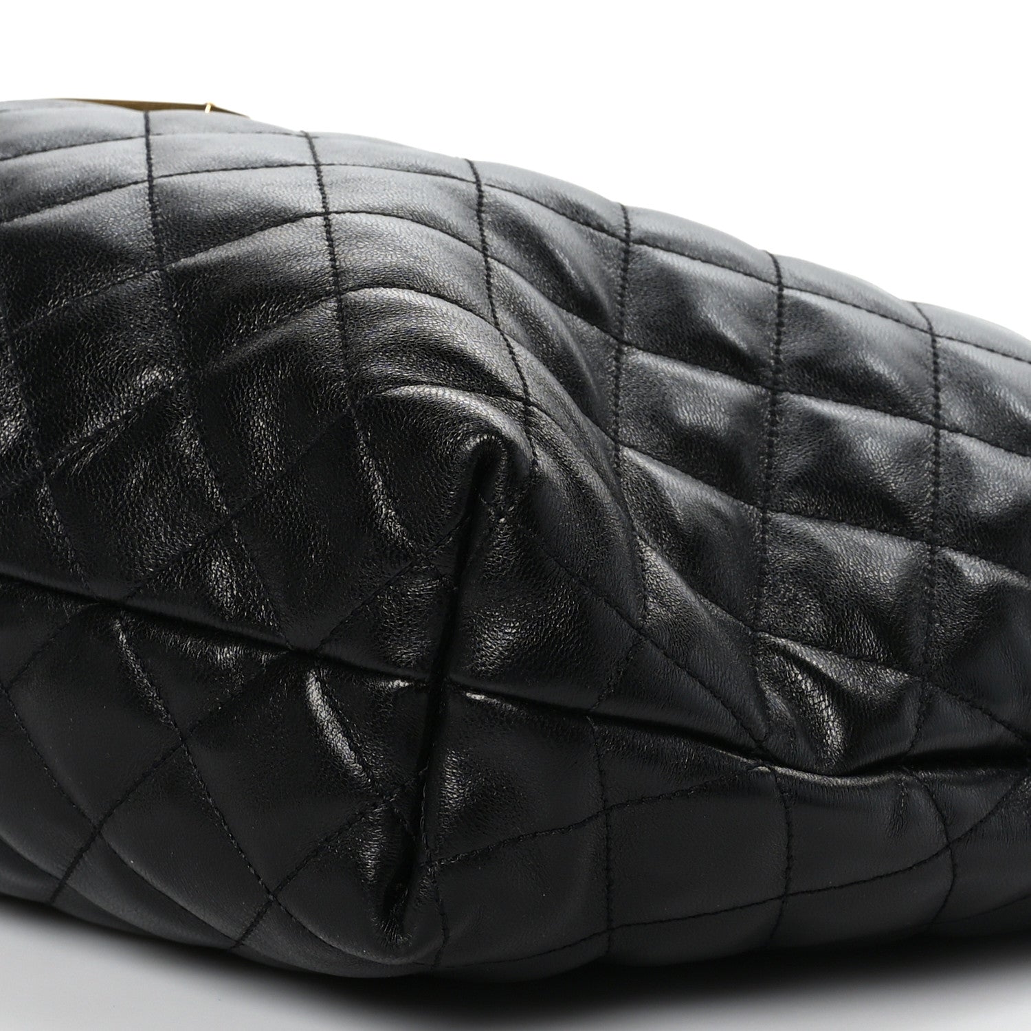 Saint Laurent Lambskin Quilted Maxi Icare Shopping Tote Black 10 of 10