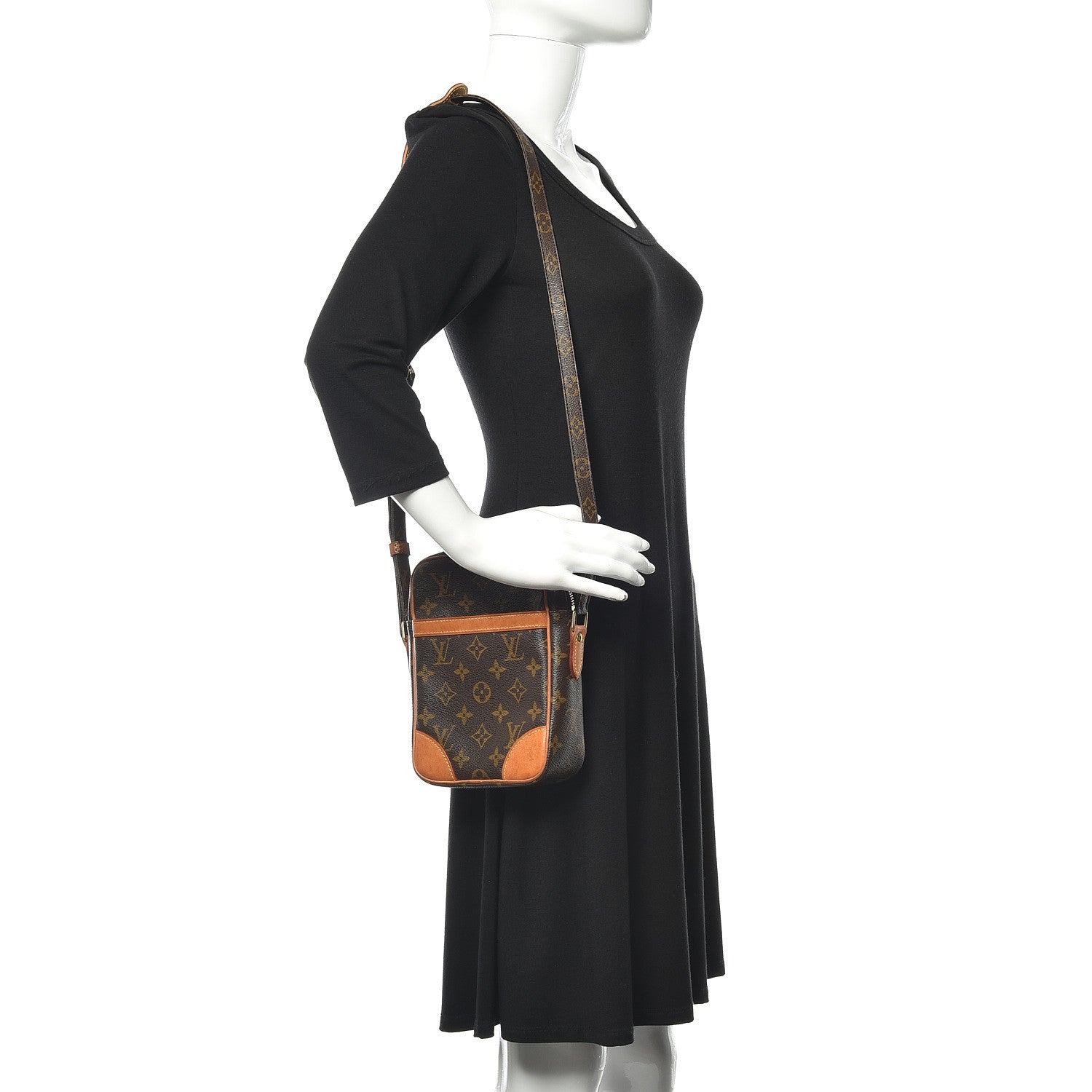 Louis Vuitton Monogram Danube 21 2 of 12