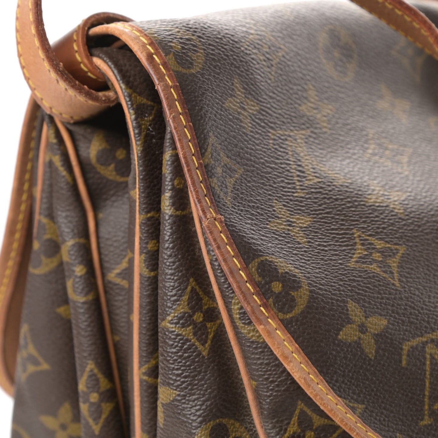 Monogram Saumur 35