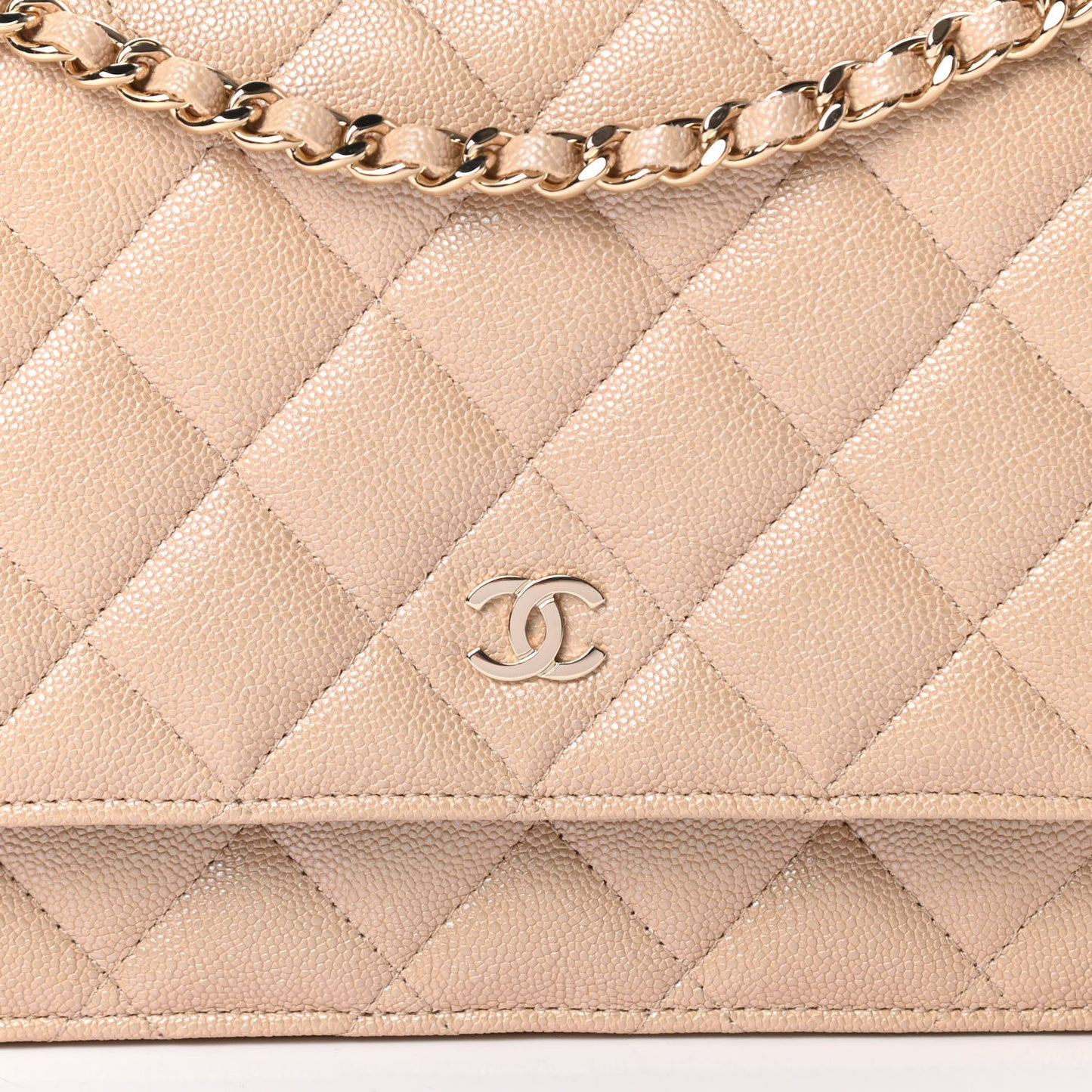 Iridescent Caviar Quilted Wallet On Chain WOC Beige
