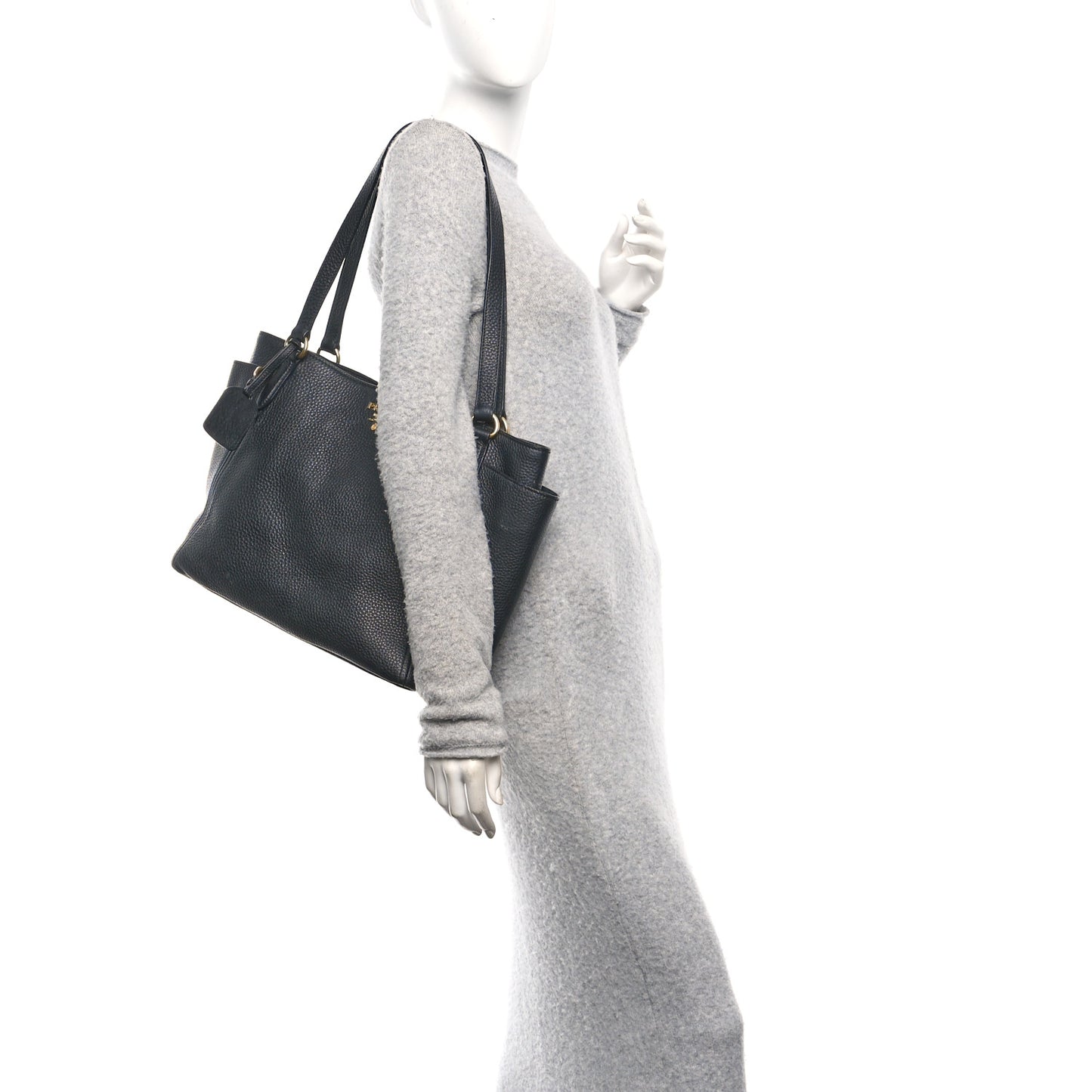 Vitello Daino Side Pocket Tote Black