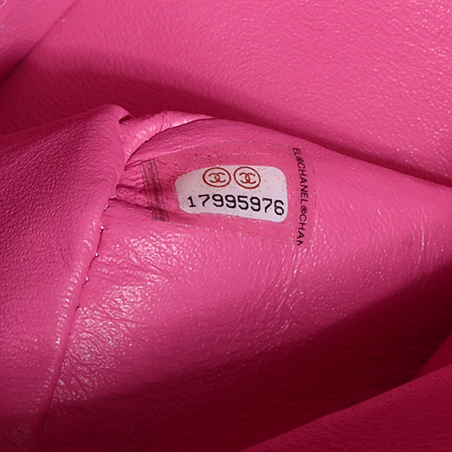 Iridescent Caviar Jumbo Double Flap Hot Pink