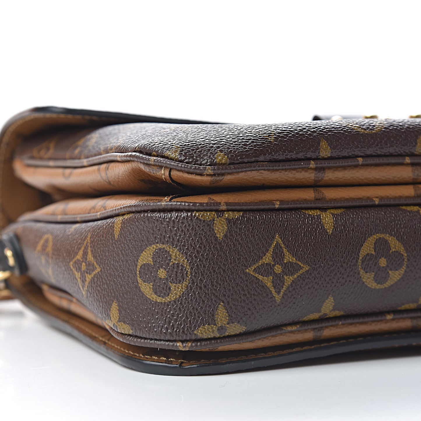 Reverse Monogram Pochette Metis