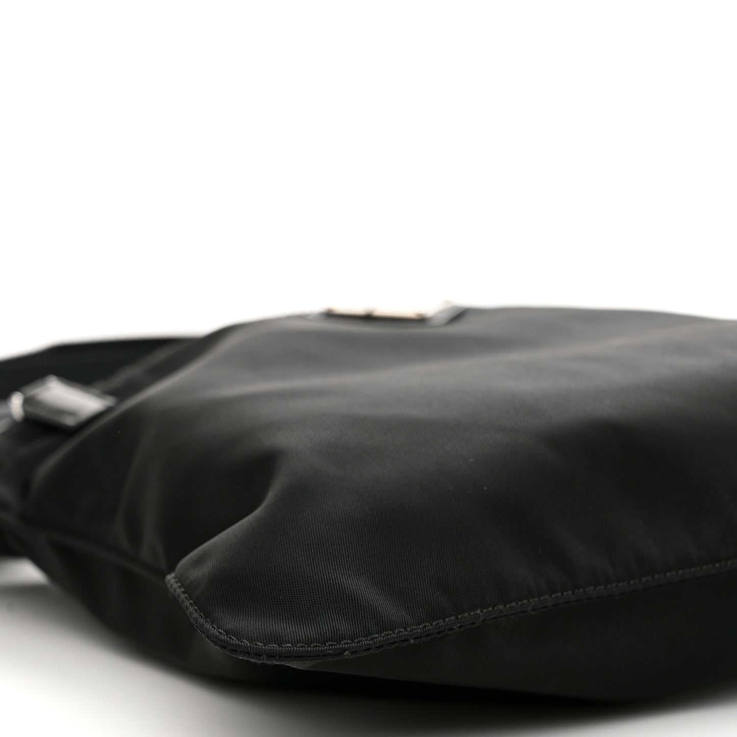 Nylon Vela Flat Messenger Bag Black