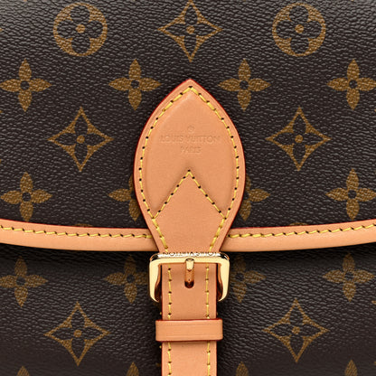 Louis Vuitton Monogram Diane 7 of 9