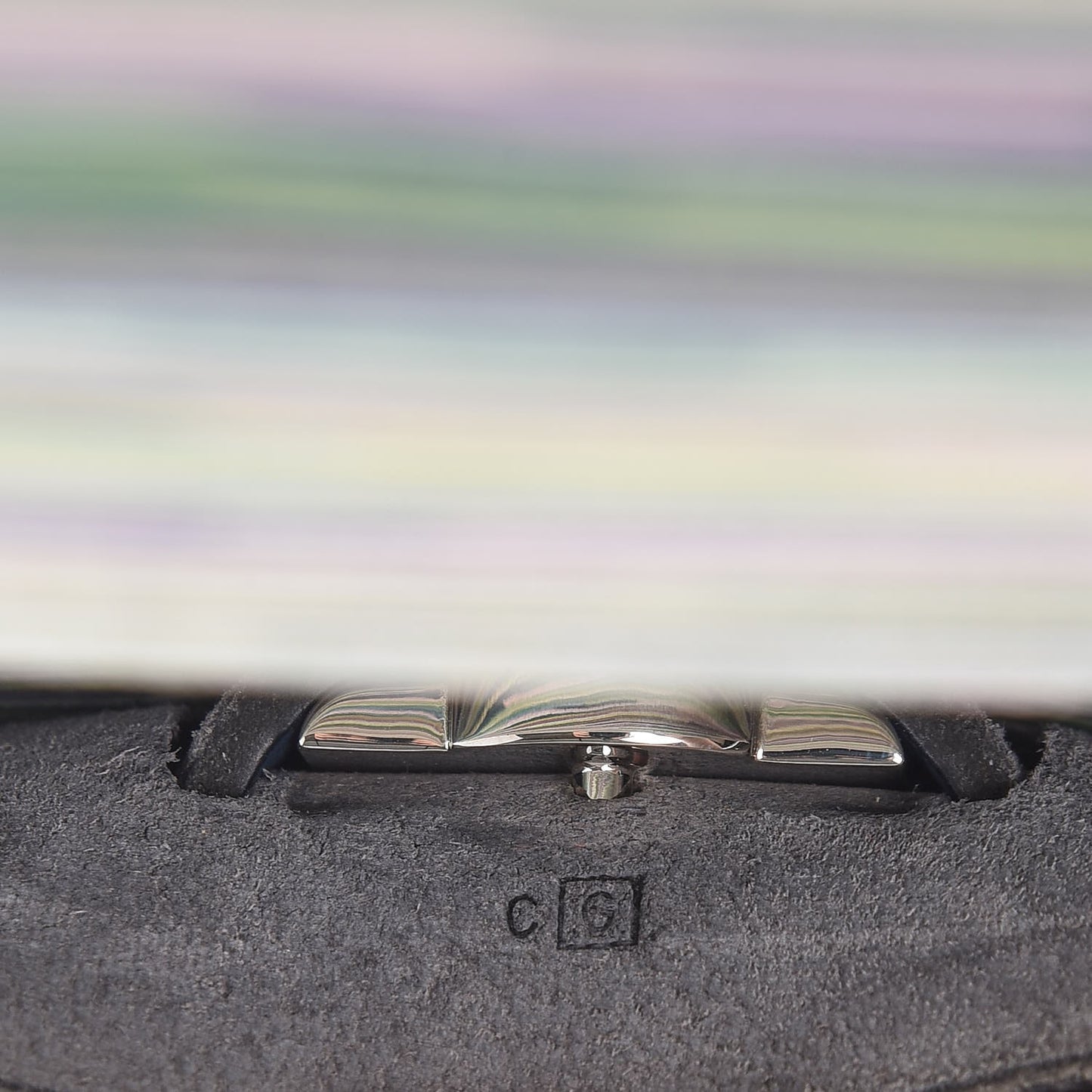 Barenia Vibrato Herbag 30 PM Indigo