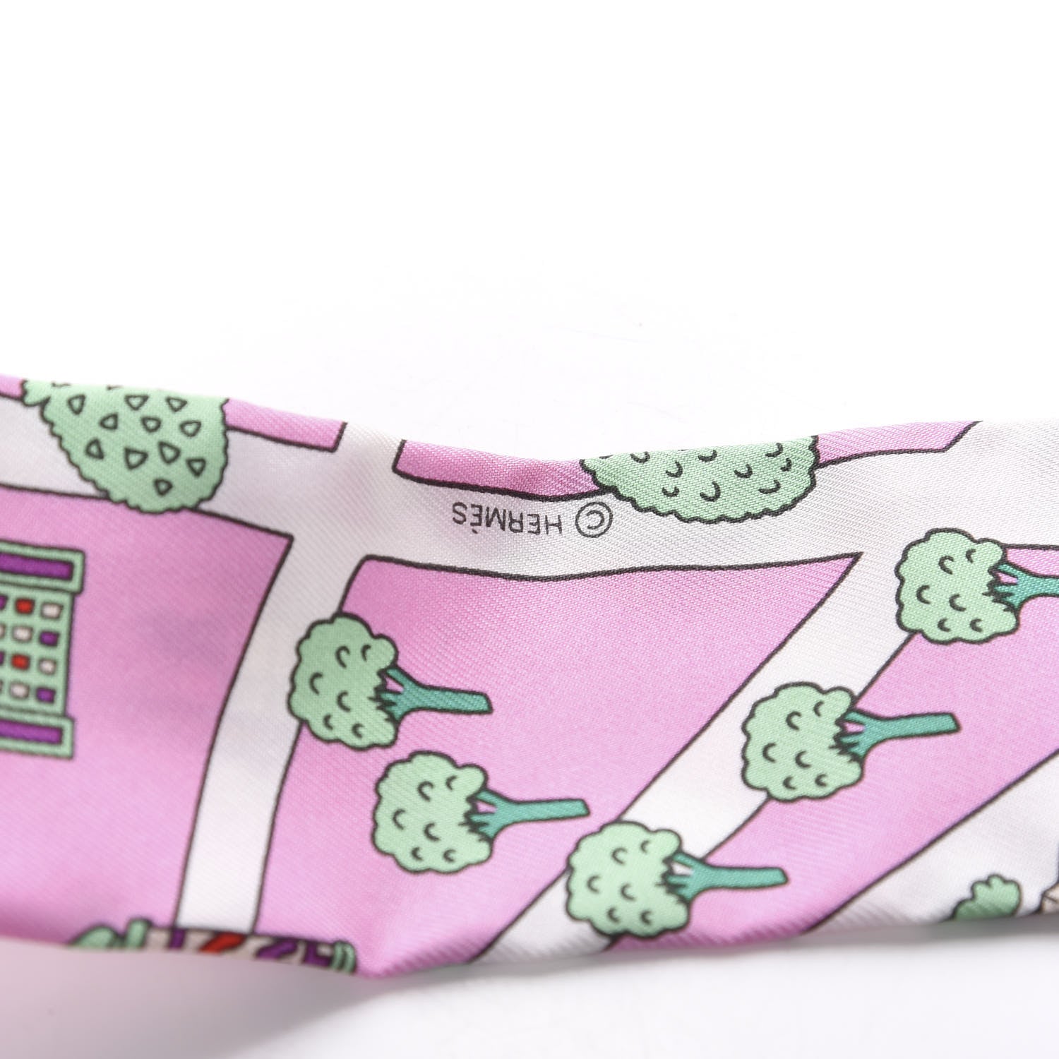 Hermes Silk Les Nouveaux Amoureux de Paris Twilly Rose Buvard White Vert 4 of 4