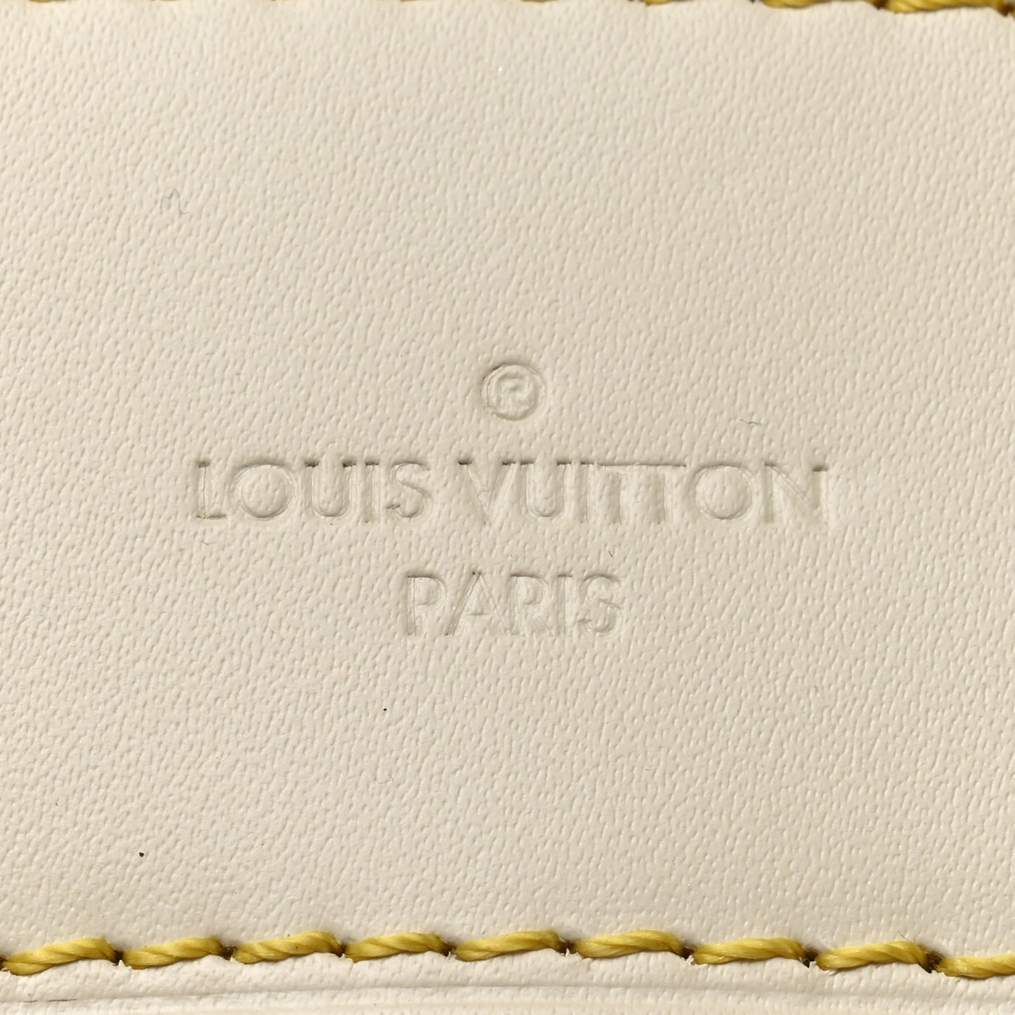 Suhali Lockit Clutch White