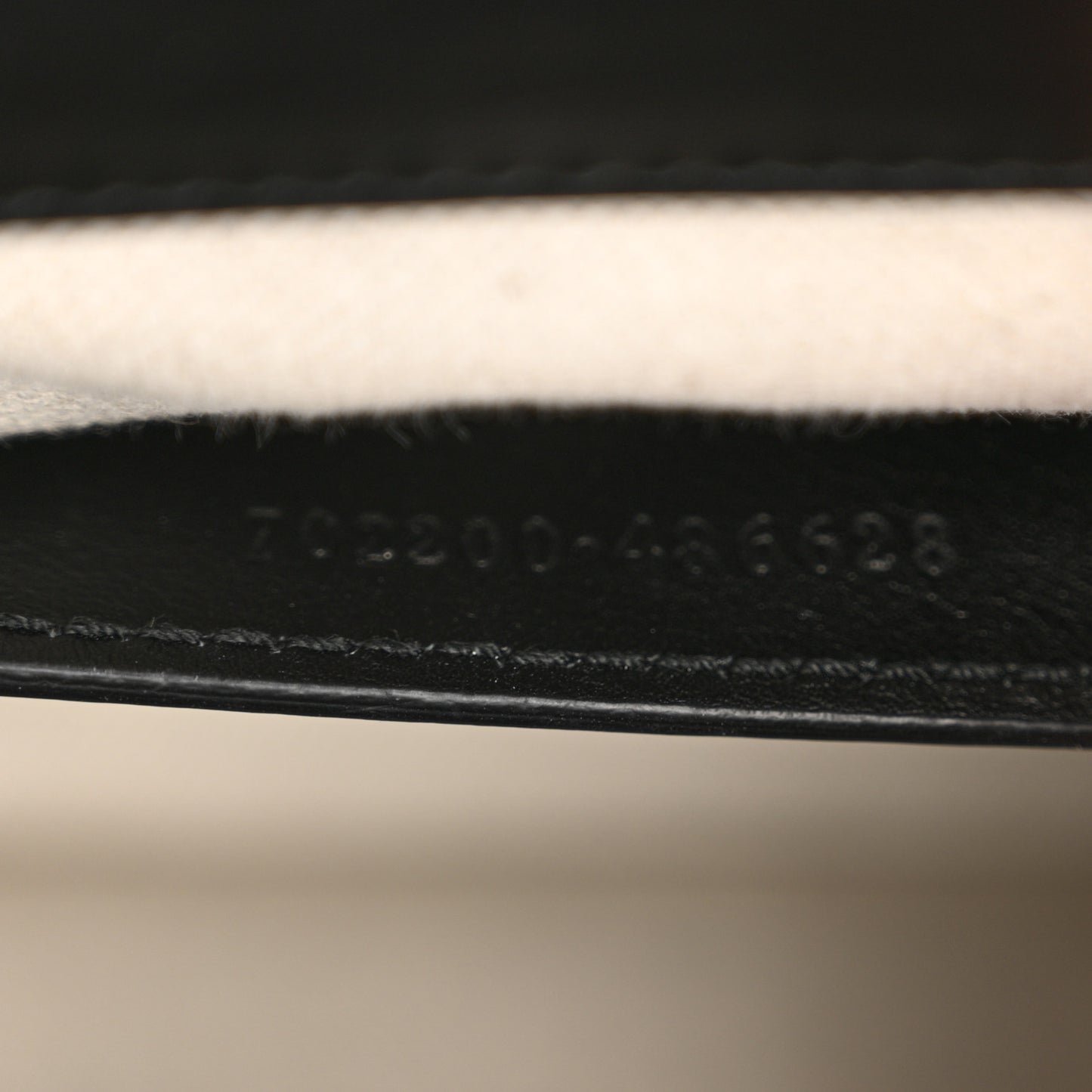 Calfskin GG Matelasse Small Slim Chain Shoulder Bag Black Natural