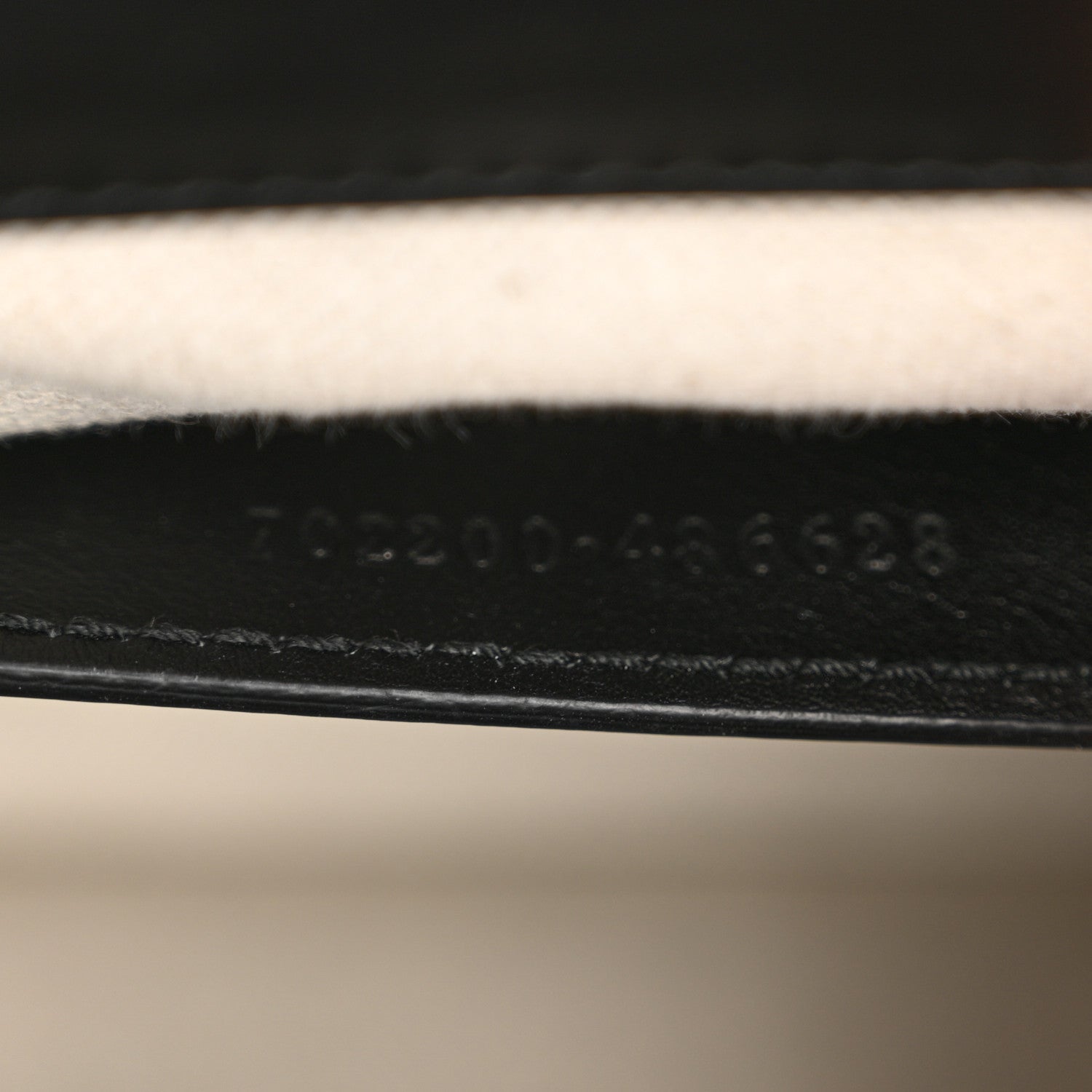 Gucci Calfskin GG Matelasse Small Slim Chain Shoulder Bag Black Natural 7 of 11