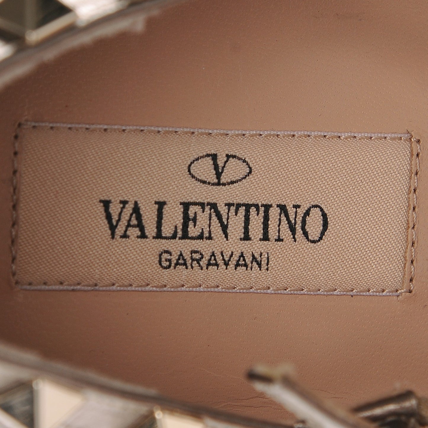 Metallic Pebbled Calfskin Rockstud Cage Ballerina Flats 39 Sasso