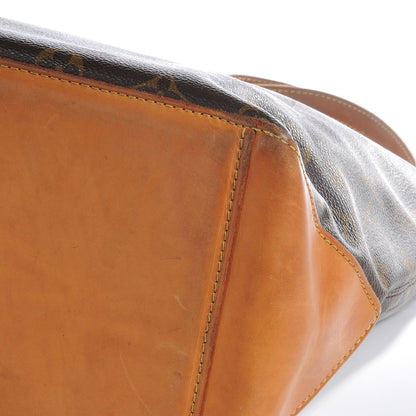 Louis Vuitton Monogram Cabas Mezzo 6 of 10