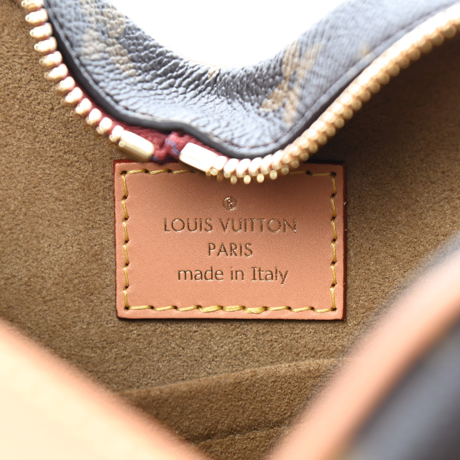 Louis Vuitton Monogram Game On Coeur 8 of 9