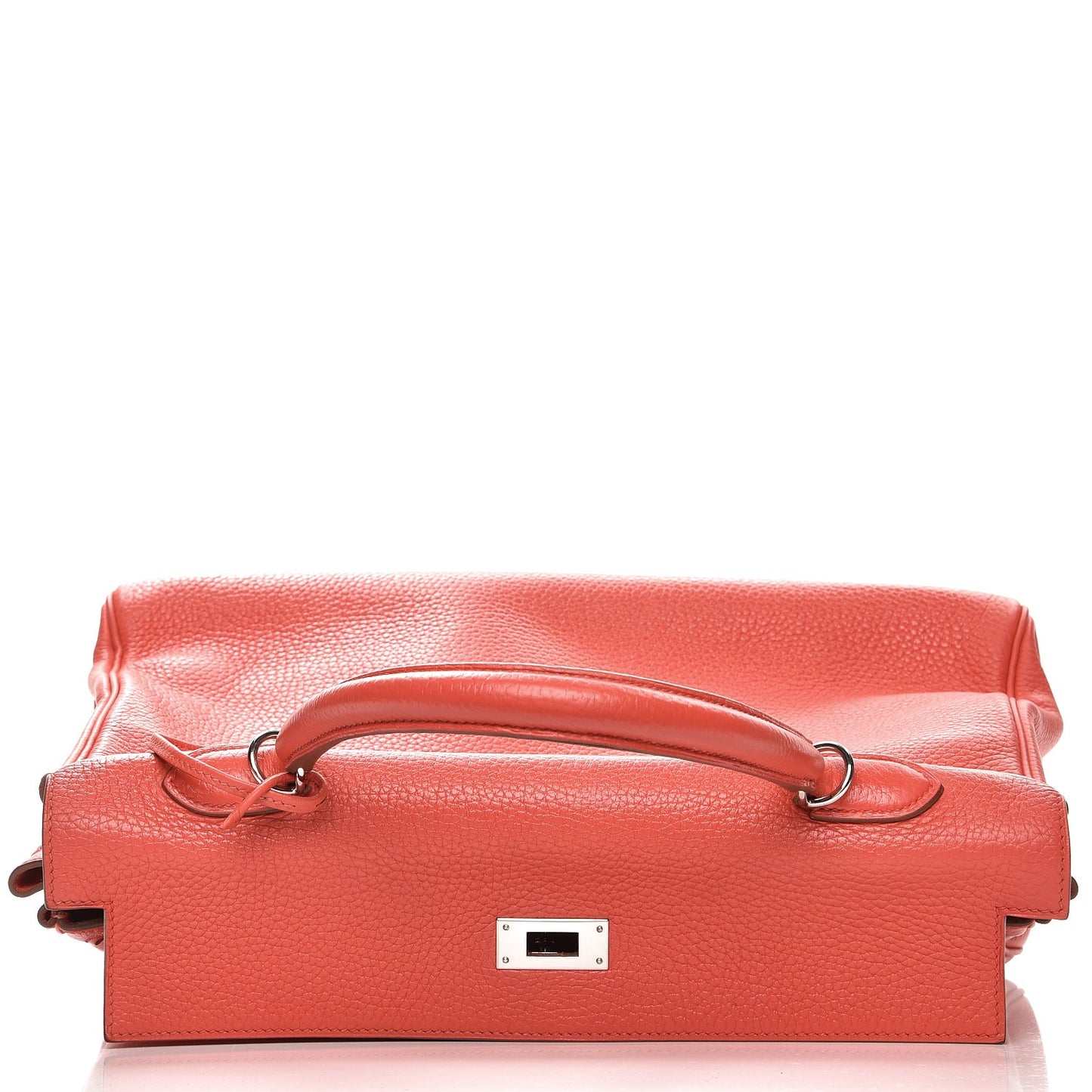 Togo Kelly Retourne 35 Geranium