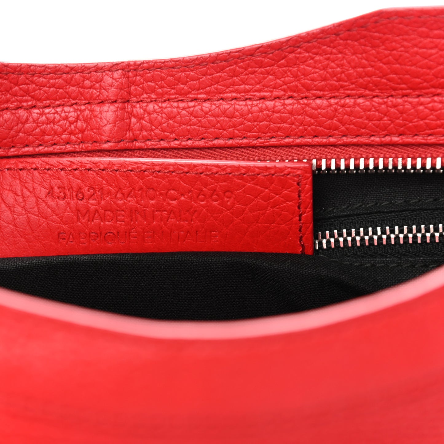 Vibrato Calfskin Classic Silver Hardware S City Rouge Cerise