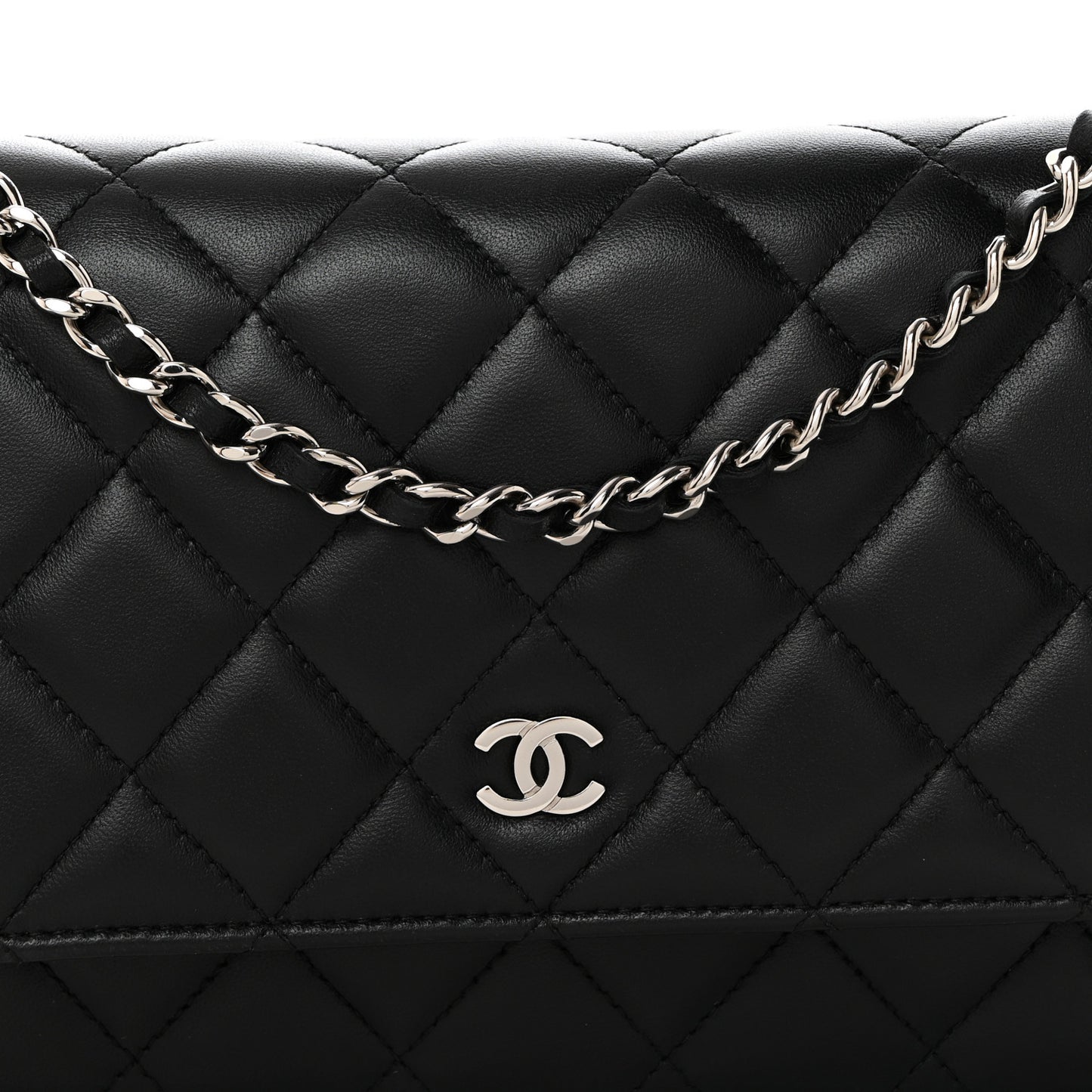 Lambskin Quilted Wallet On Chain WOC Black