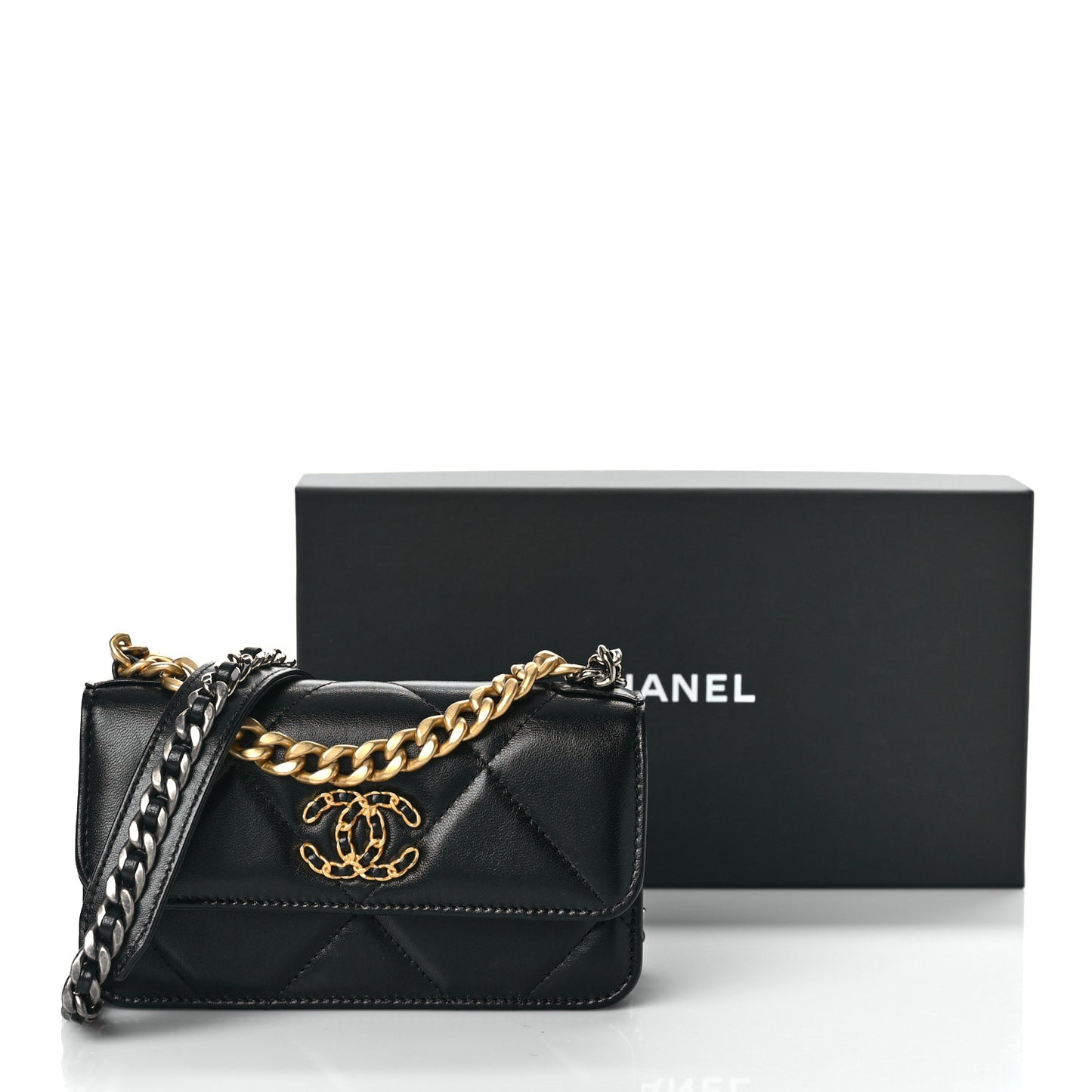Lambskin Quilted Chanel 19 Flap Phone Holder With Chain Black