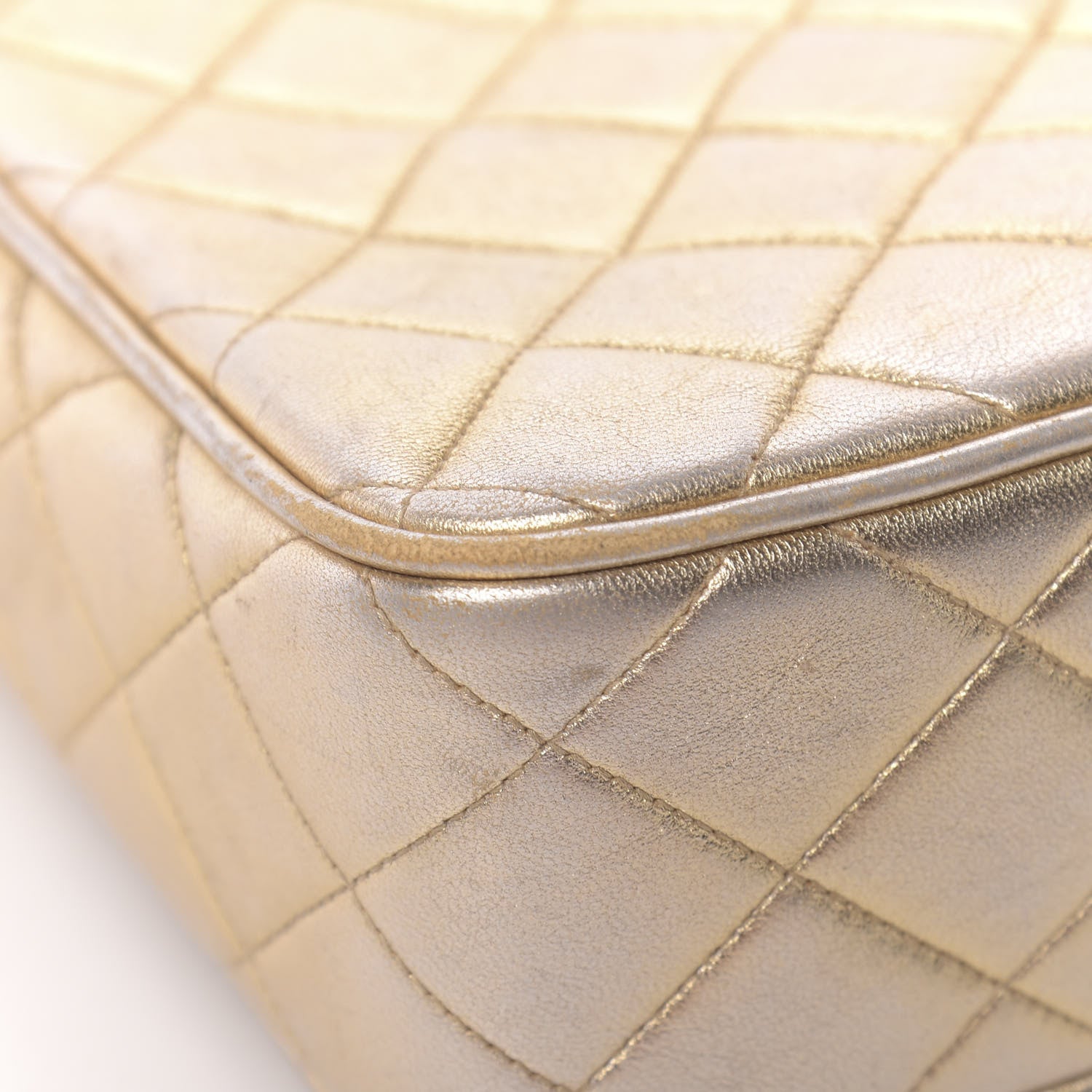 Chanel Metallic Lambskin Quilted Camera Case Gold 22 of 25
