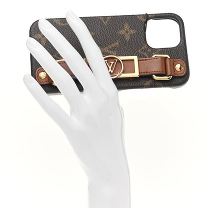 Louis Vuitton Monogram Dauphine iPhone 12/12 Pro Bumper 2 of 8