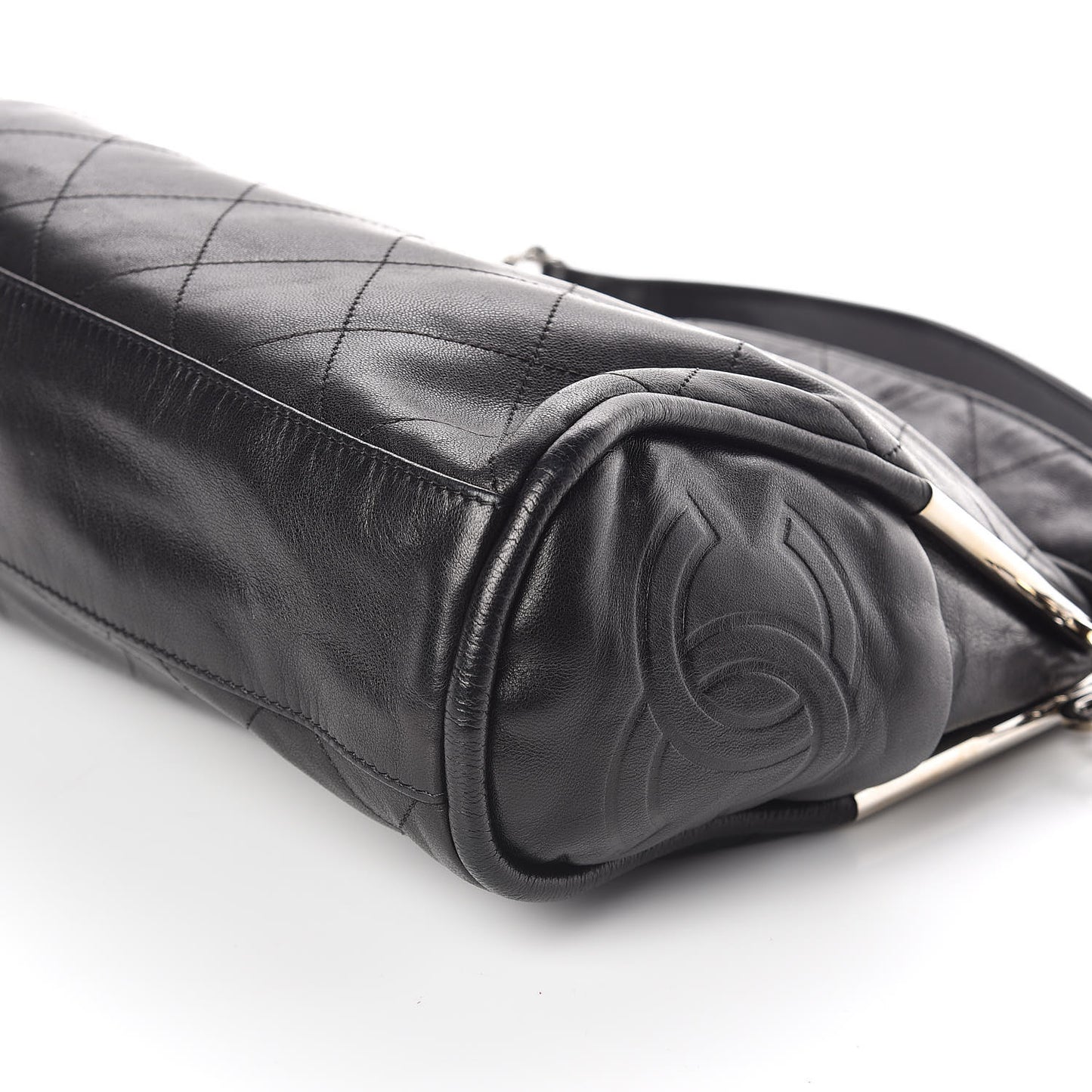 Lambskin Stitched Medium Ultimate Soft Tote Black