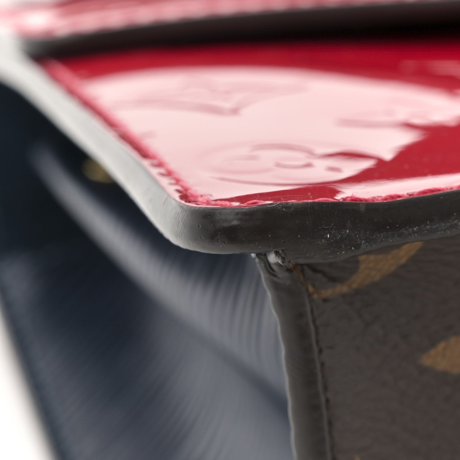 Louis Vuitton Vernis Epi Monogram Spring Street Scarlet 12 of 12