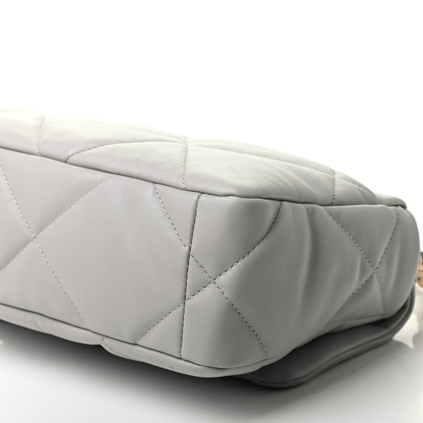 Lambskin Quilted Medium Chanel 19 Flap Grey