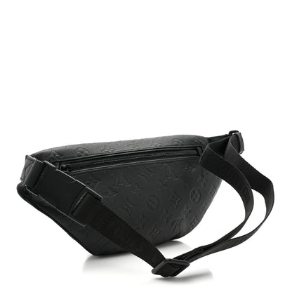 Louis Vuitton Calfskin Monogram Shadow Discovery Bumbag Black 3 of 9