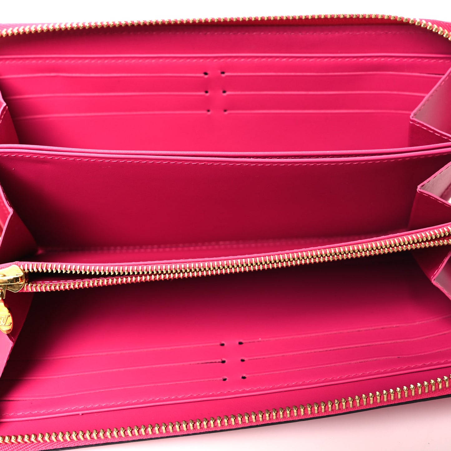 Vernis Valentine Zippy Wallet Fuchsia