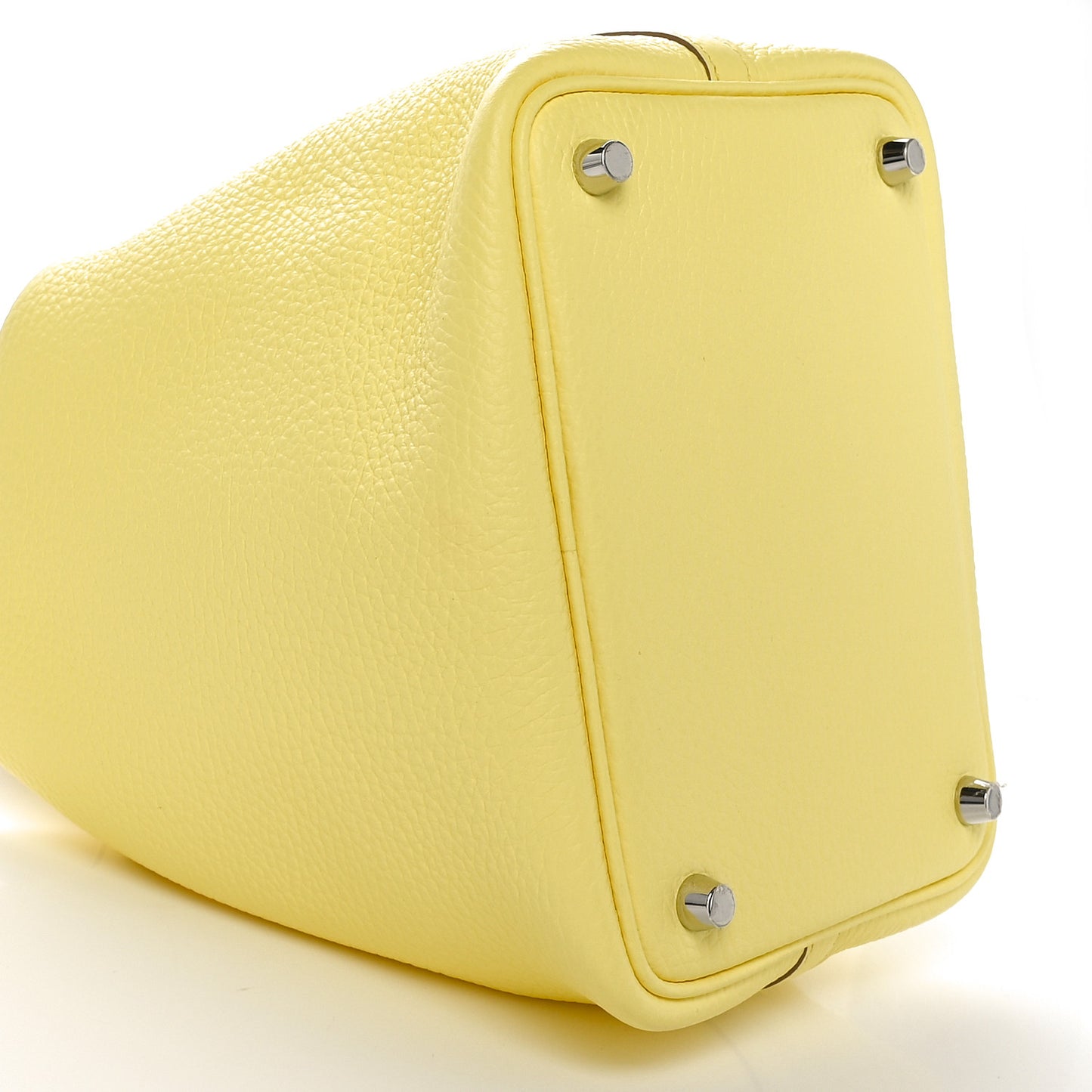 Taurillon Clemence Ostrich Touch Picotin Lock 18 PM